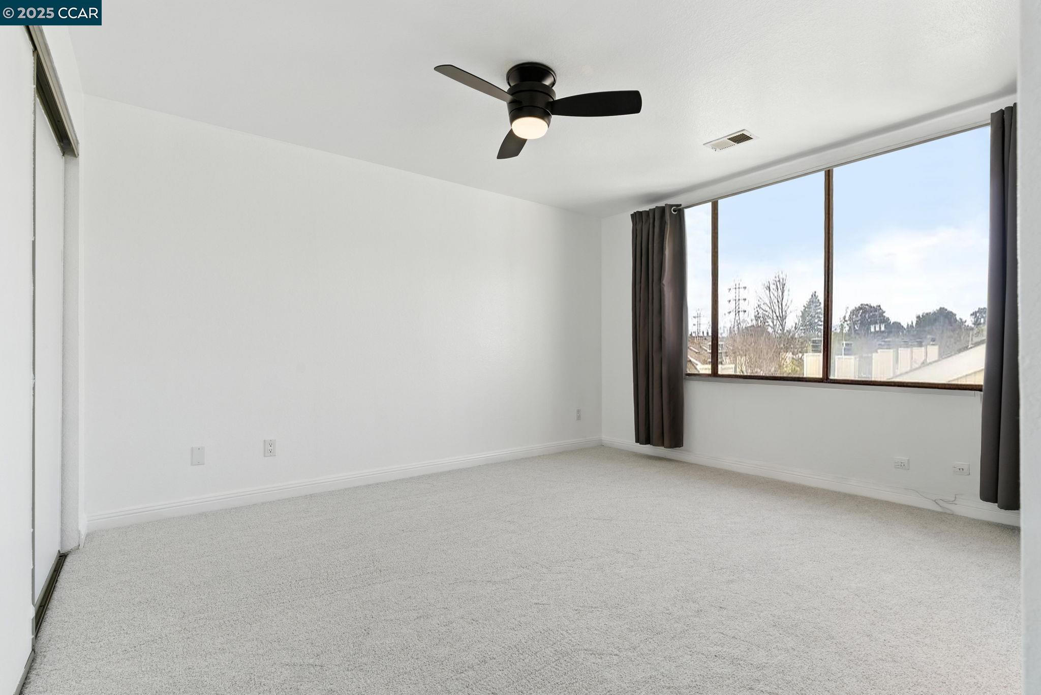 Photo #15: 41103663 Listing: Photo #15