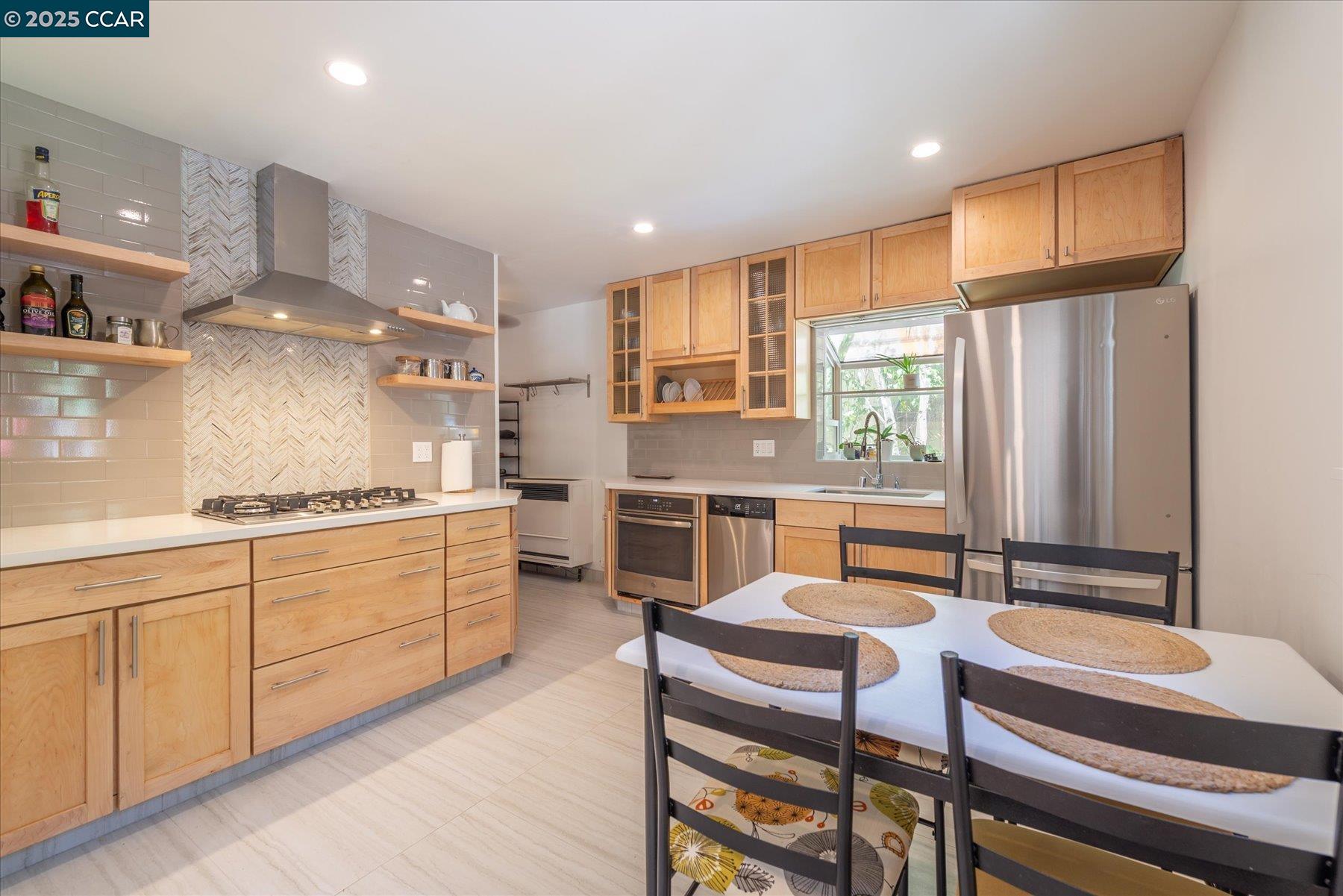 Detail Gallery Image 1 of 27 For 8660 Dolly Varden Ave, Kings Beach,  CA 96143 - 3 Beds | 2 Baths
