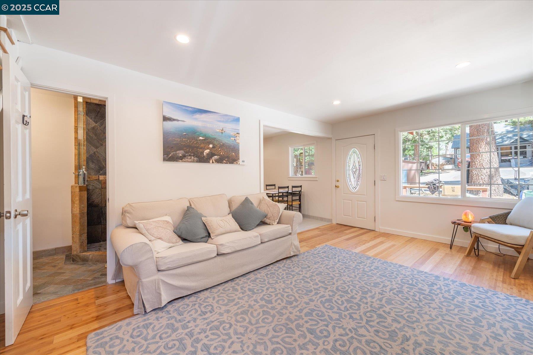 Detail Gallery Image 7 of 27 For 8660 Dolly Varden Ave, Kings Beach,  CA 96143 - 3 Beds | 2 Baths