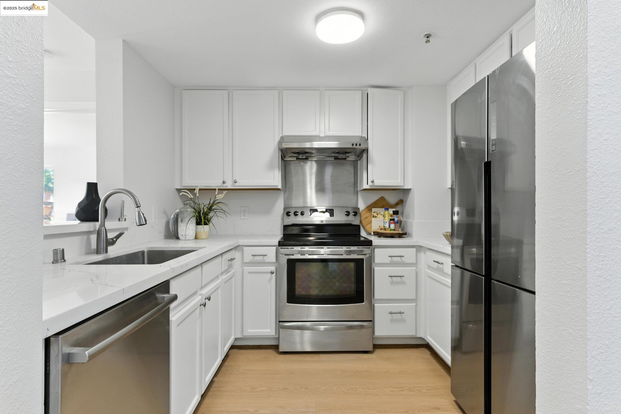 Photo #10: 41103665 Listing: Photo #10