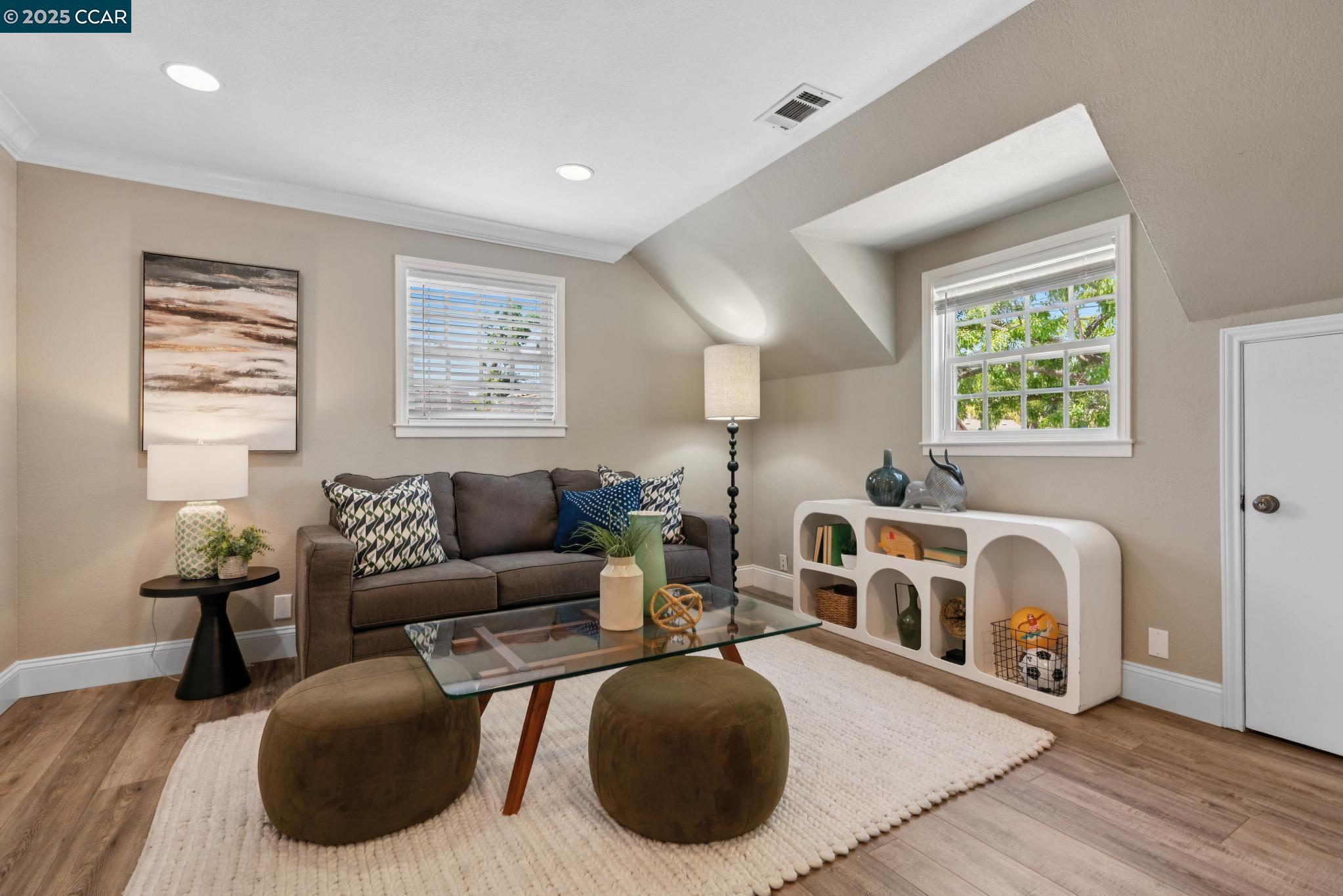 Detail Gallery Image 20 of 45 For 4188 Pickwick Dr, Concord,  CA 94521 - 4 Beds | 2 Baths