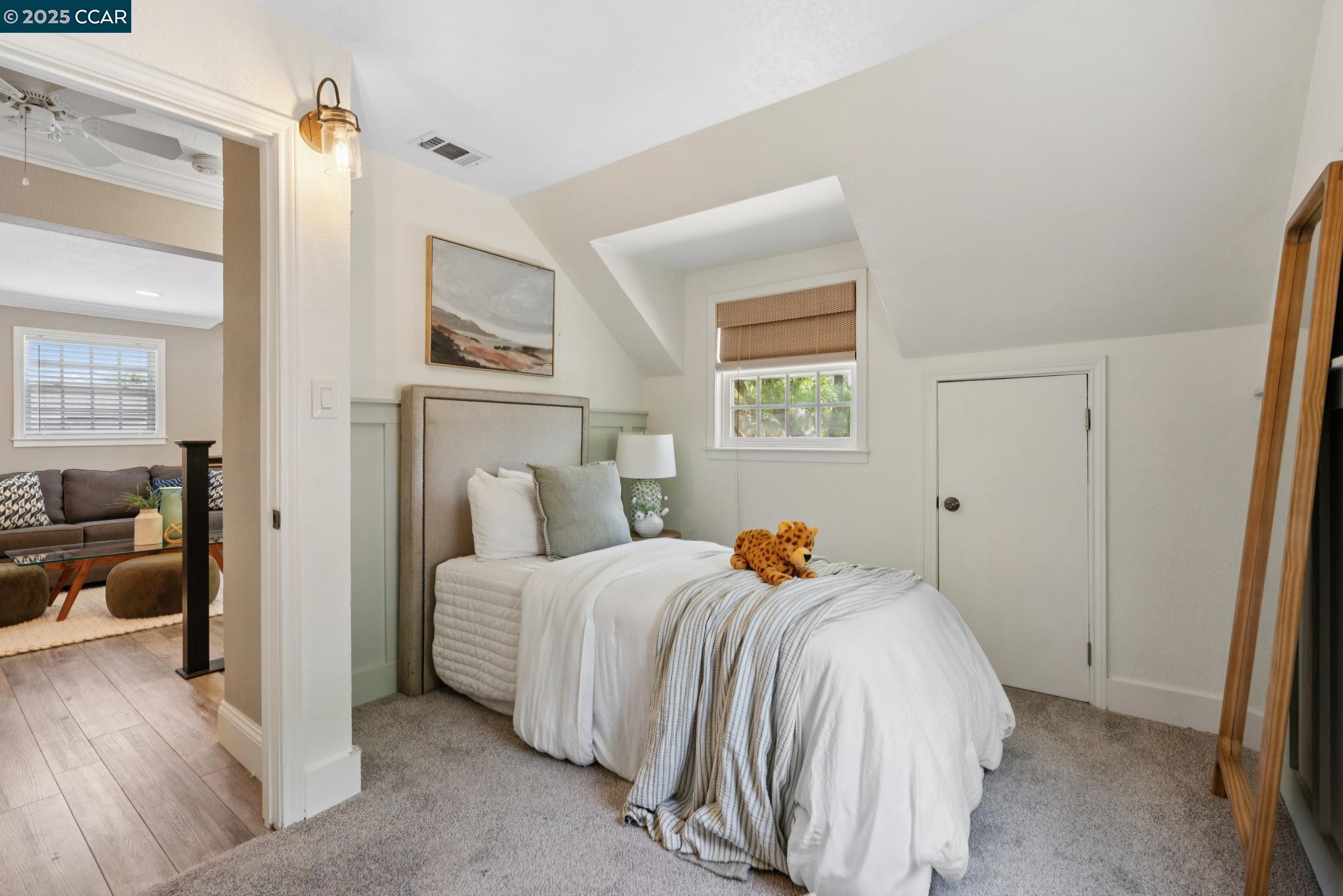 Detail Gallery Image 28 of 45 For 4188 Pickwick Dr, Concord,  CA 94521 - 4 Beds | 2 Baths