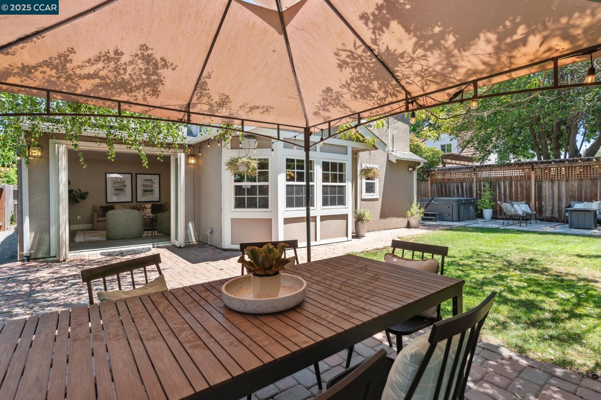 Detail Gallery Image 38 of 45 For 4188 Pickwick Dr, Concord,  CA 94521 - 4 Beds | 2 Baths