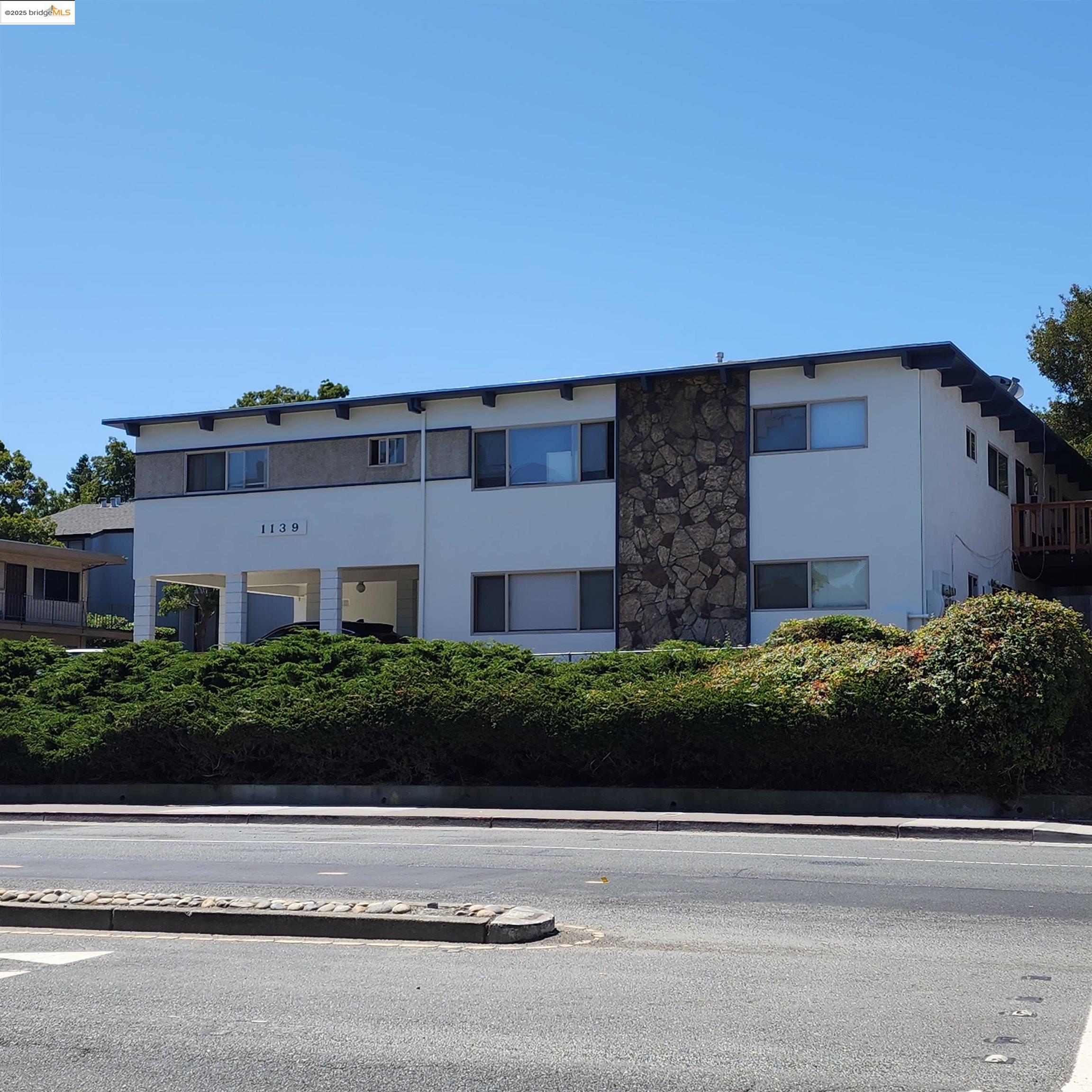 Detail Gallery Image 23 of 28 For 1139 San Pablo Ave, Pinole,  CA 94564 - – Beds | – Baths