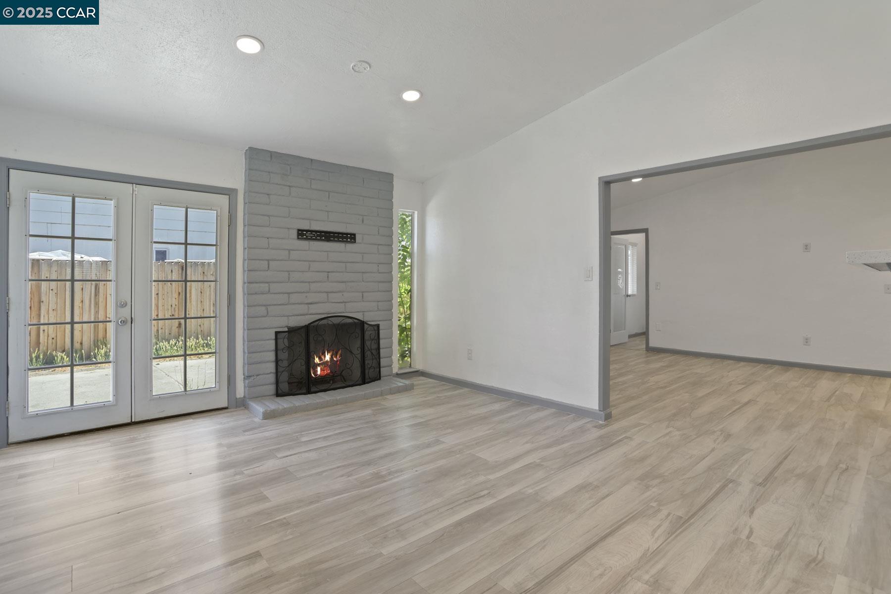 Detail Gallery Image 13 of 40 For 7086 Plymouth Rd, Stockton,  CA 95207 - 3 Beds | 2 Baths