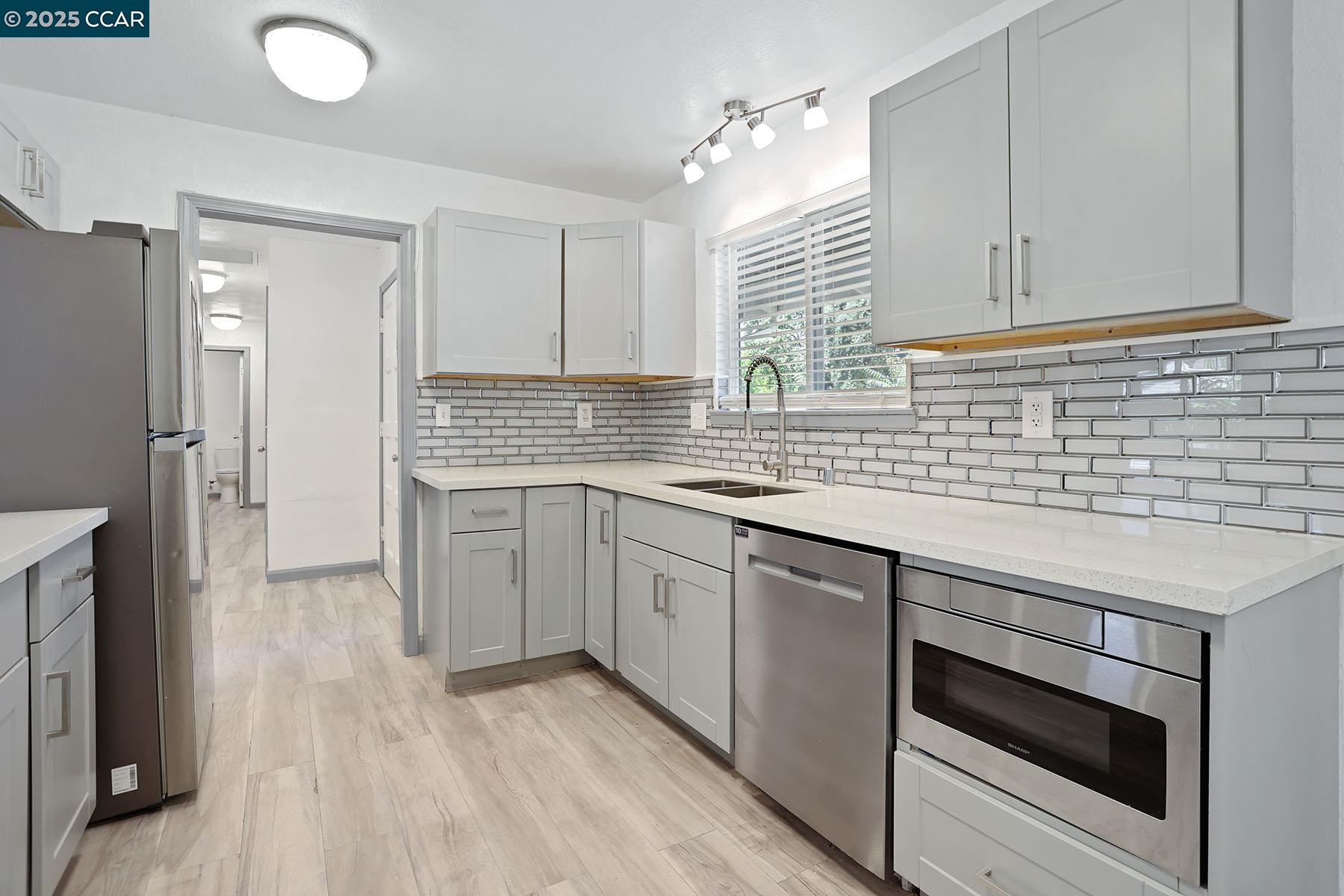 Detail Gallery Image 18 of 40 For 7086 Plymouth Rd, Stockton,  CA 95207 - 3 Beds | 2 Baths