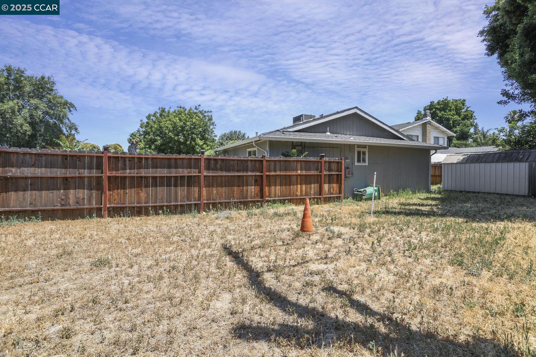 Detail Gallery Image 38 of 40 For 7086 Plymouth Rd, Stockton,  CA 95207 - 3 Beds | 2 Baths