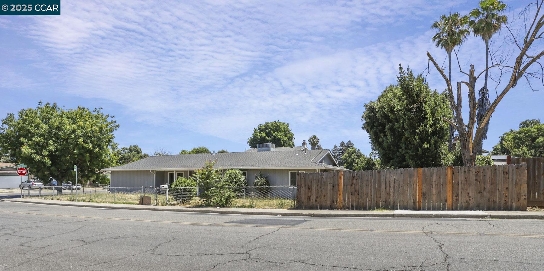 Detail Gallery Image 39 of 40 For 7086 Plymouth Rd, Stockton,  CA 95207 - 3 Beds | 2 Baths