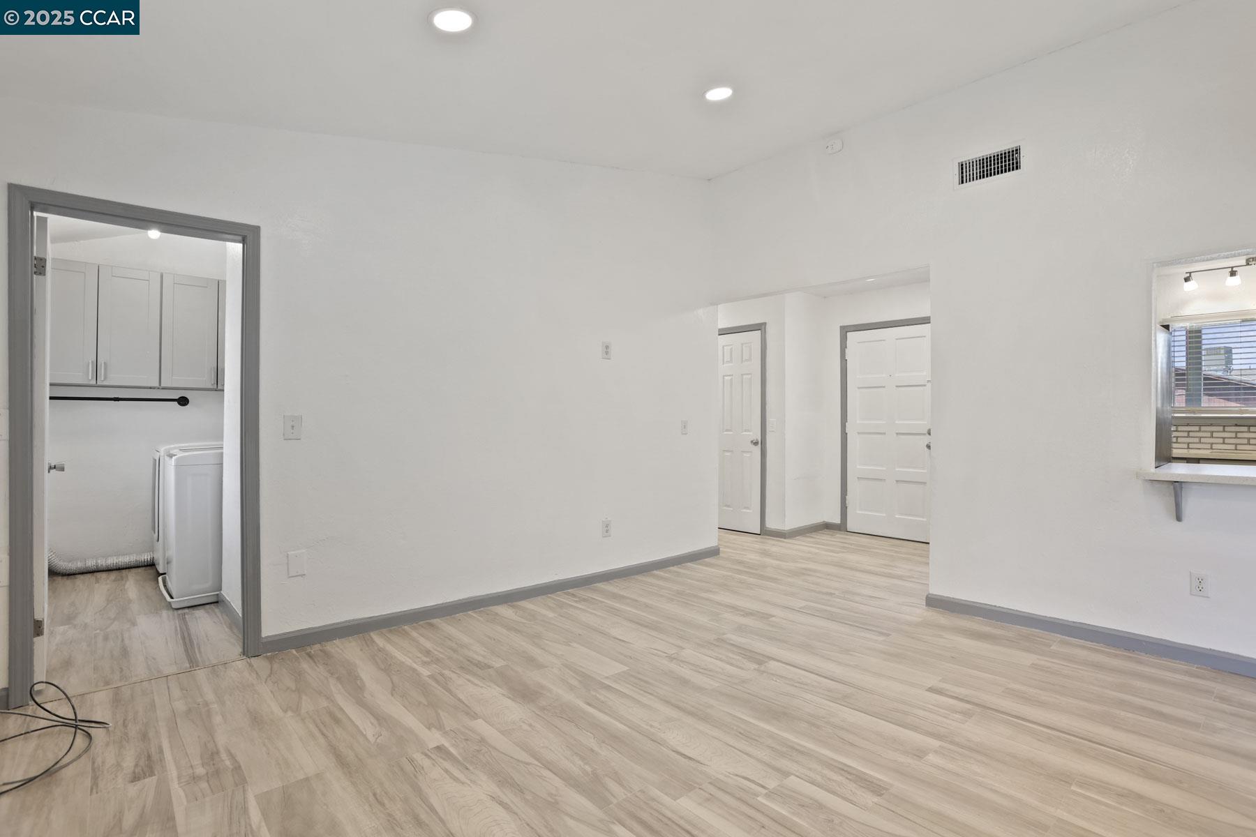 Detail Gallery Image 10 of 40 For 7086 Plymouth Rd, Stockton,  CA 95207 - 3 Beds | 2 Baths