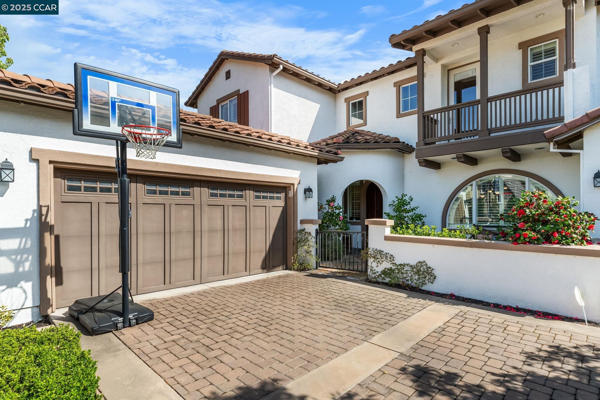 Detail Gallery Image 2 of 60 For 1656 Colchester St, Danville,  CA 94506 - 5 Beds | 4 Baths