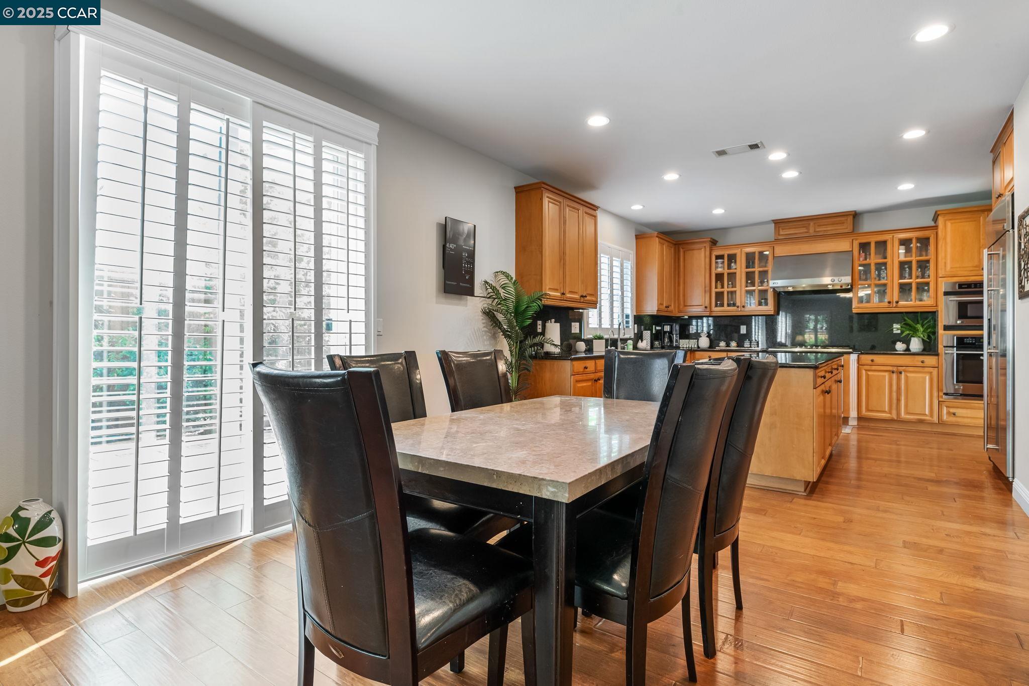 Detail Gallery Image 28 of 60 For 1656 Colchester St, Danville,  CA 94506 - 5 Beds | 4 Baths