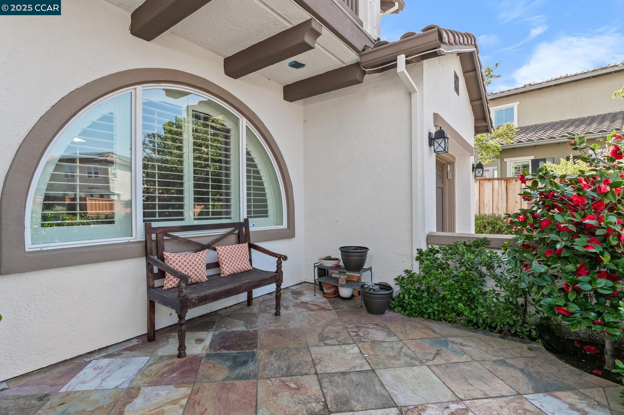 Detail Gallery Image 5 of 60 For 1656 Colchester St, Danville,  CA 94506 - 5 Beds | 4 Baths
