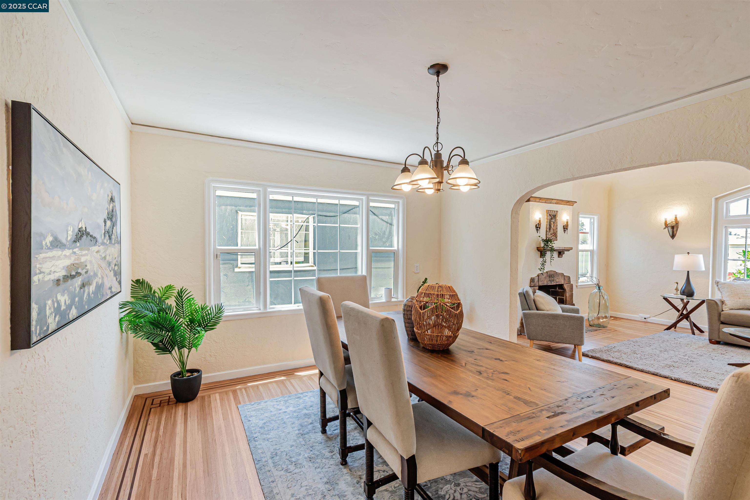 2832 76TH Avenue, Oakland, California 94605, 4 Bedrooms Bedrooms, 8 Rooms Rooms,2 BathroomsBathrooms,Residential,For Sale,2832 76TH Avenue,41103673