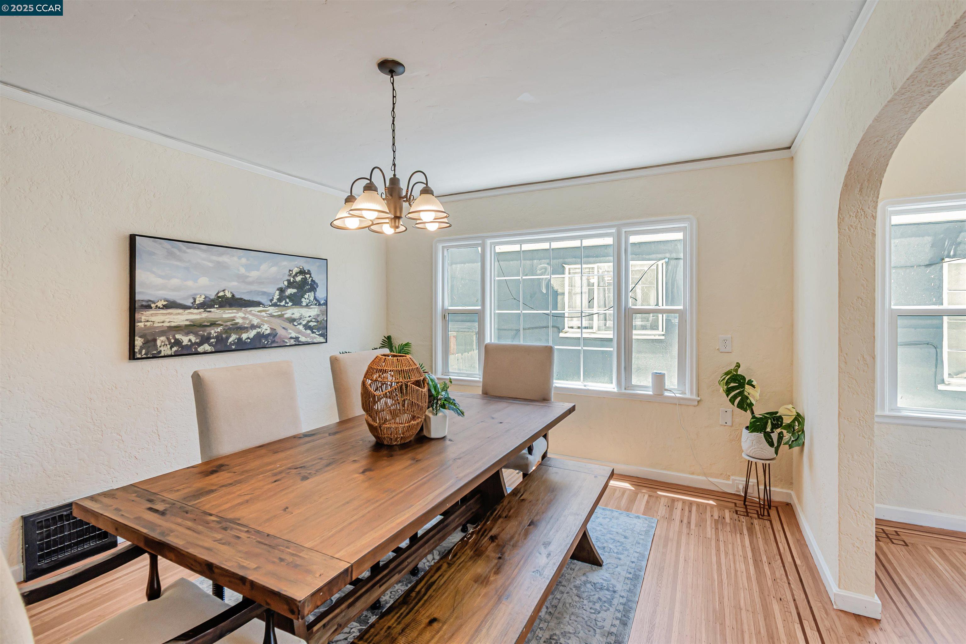 2832 76TH Avenue, Oakland, California 94605, 4 Bedrooms Bedrooms, 8 Rooms Rooms,2 BathroomsBathrooms,Residential,For Sale,2832 76TH Avenue,41103673