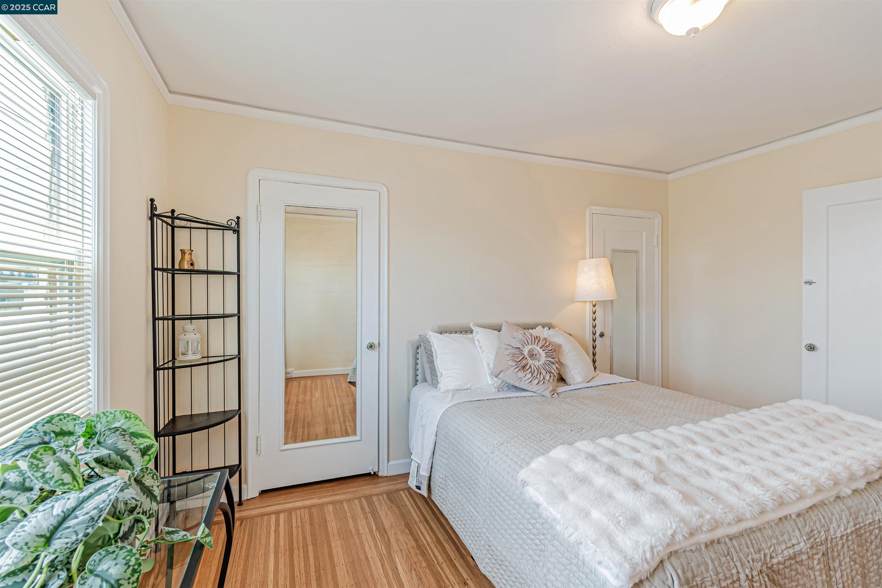 2832 76TH Avenue, Oakland, California 94605, 4 Bedrooms Bedrooms, 8 Rooms Rooms,2 BathroomsBathrooms,Residential,For Sale,2832 76TH Avenue,41103673