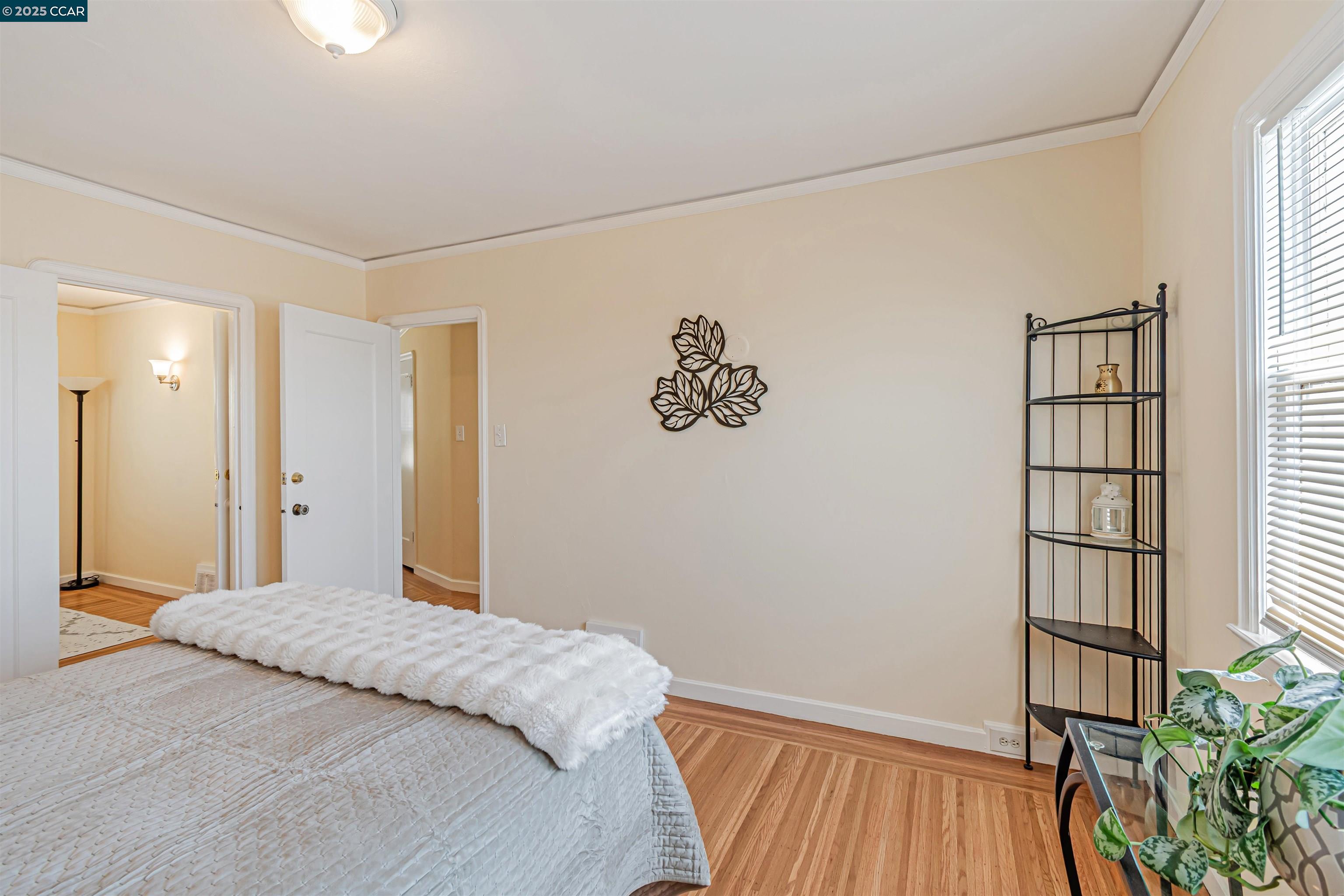 2832 76TH Avenue, Oakland, California 94605, 4 Bedrooms Bedrooms, 8 Rooms Rooms,2 BathroomsBathrooms,Residential,For Sale,2832 76TH Avenue,41103673