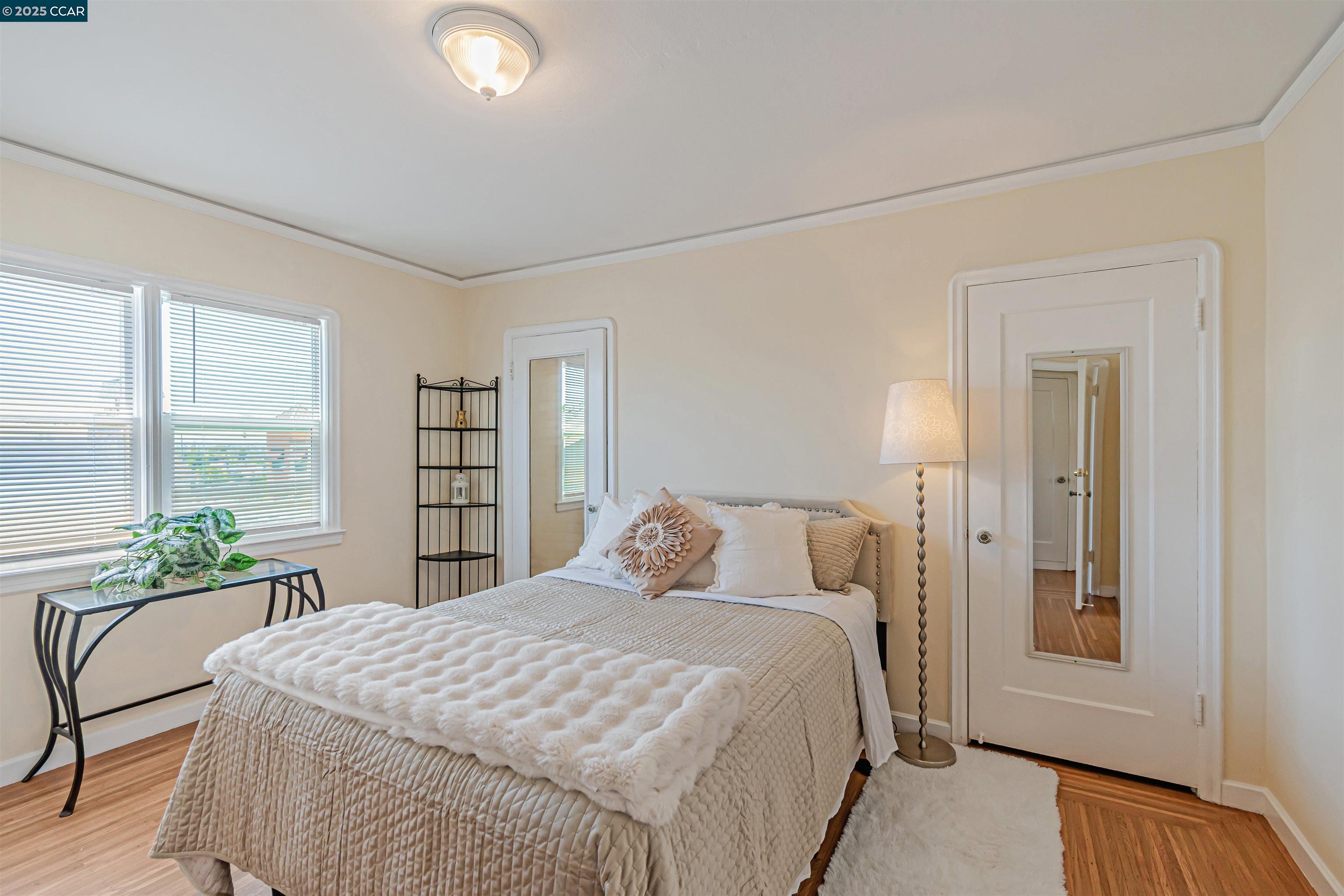 2832 76TH Avenue, Oakland, California 94605, 4 Bedrooms Bedrooms, 8 Rooms Rooms,2 BathroomsBathrooms,Residential,For Sale,2832 76TH Avenue,41103673