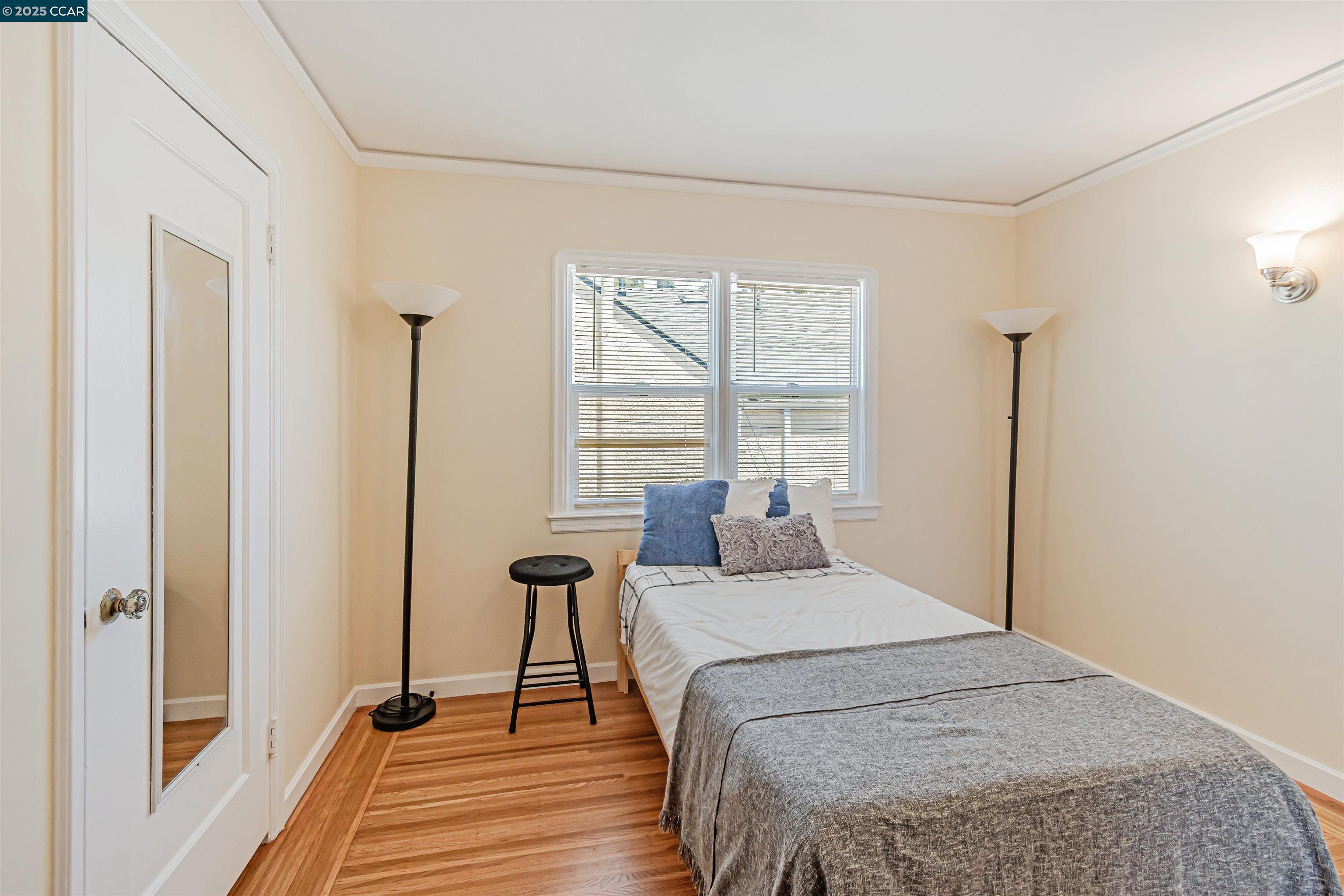 2832 76TH Avenue, Oakland, California 94605, 4 Bedrooms Bedrooms, 8 Rooms Rooms,2 BathroomsBathrooms,Residential,For Sale,2832 76TH Avenue,41103673