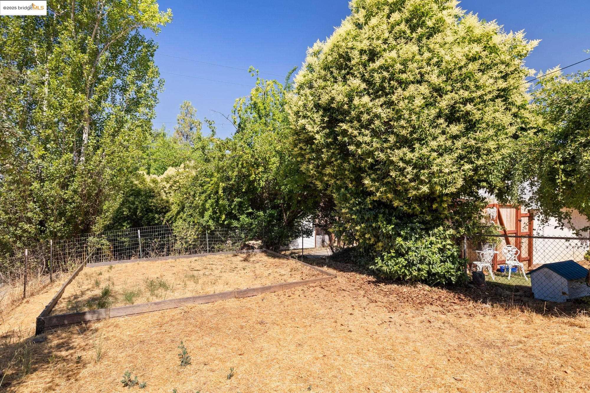 Detail Gallery Image 20 of 21 For 18500 Madrone St, Tuolumne,  CA 95379 - 2 Beds | 1 Baths