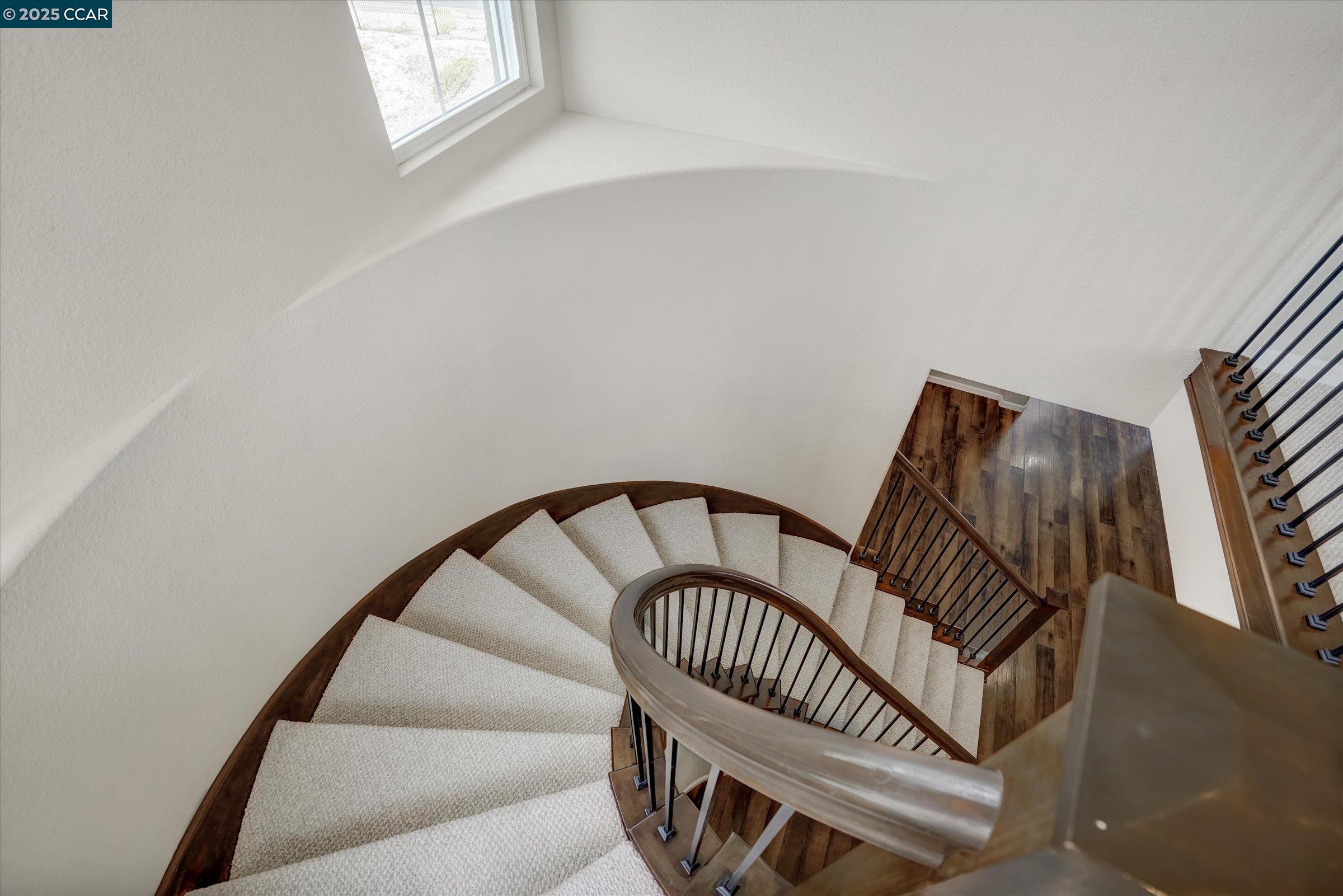 Detail Gallery Image 13 of 35 For 1808 Palacio Dr, Pittsburg,  CA 94565 - 4 Beds | 2/1 Baths