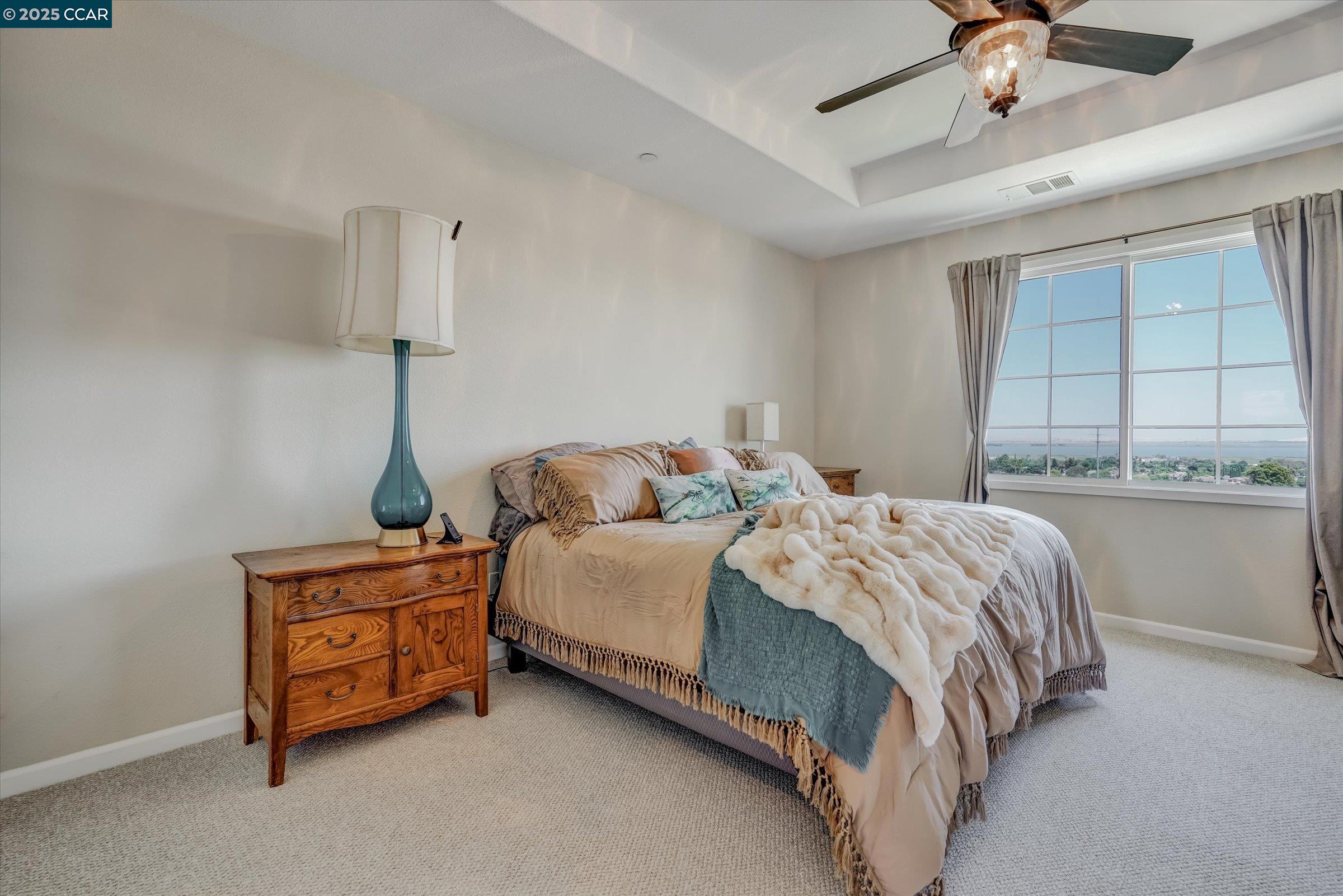 Detail Gallery Image 27 of 35 For 1808 Palacio Dr, Pittsburg,  CA 94565 - 4 Beds | 2/1 Baths