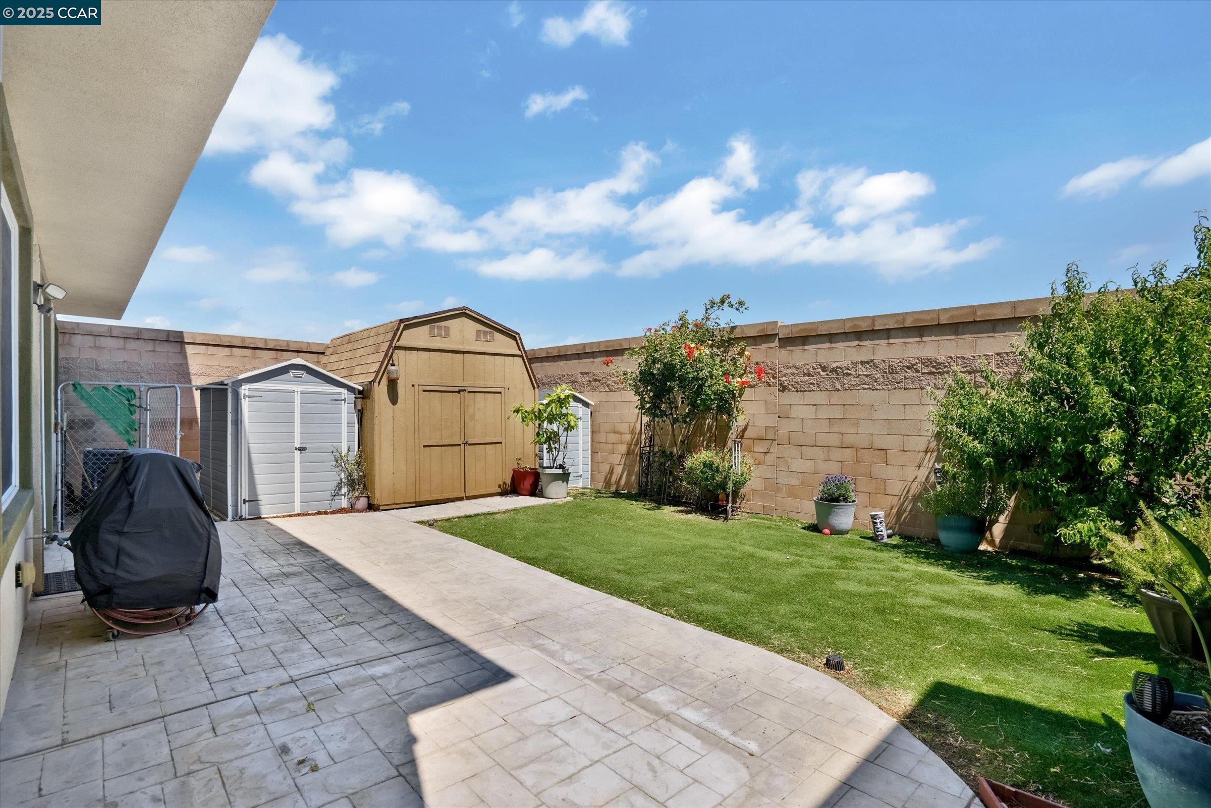 Detail Gallery Image 32 of 35 For 1808 Palacio Dr, Pittsburg,  CA 94565 - 4 Beds | 2/1 Baths