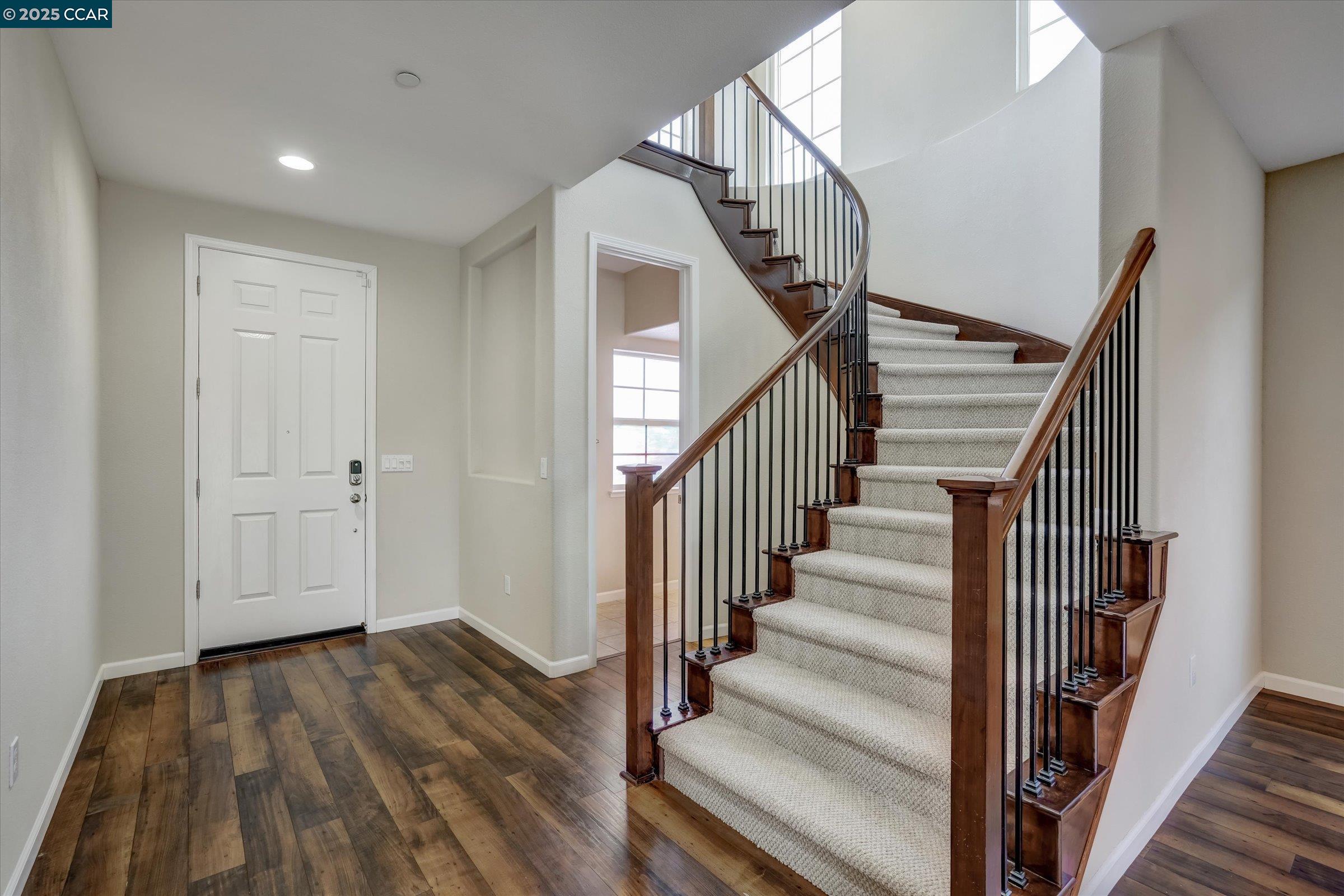 Detail Gallery Image 5 of 35 For 1808 Palacio Dr, Pittsburg,  CA 94565 - 4 Beds | 2/1 Baths