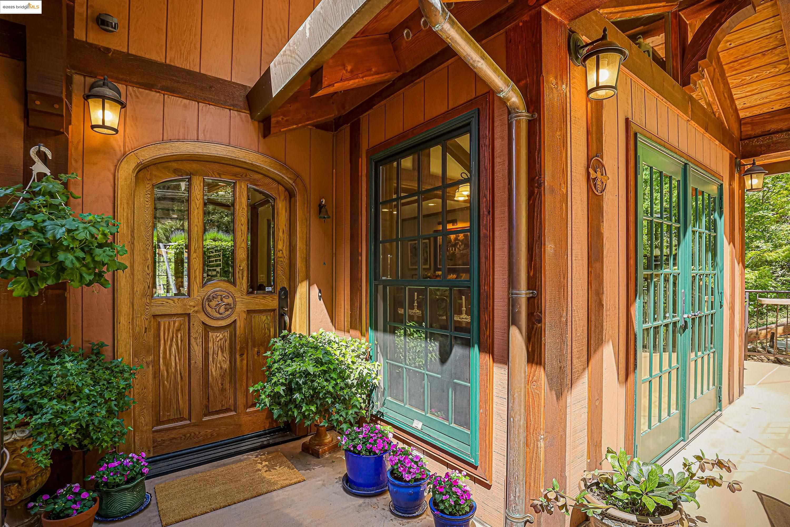 Detail Gallery Image 1 of 60 For 18571 Wildwood, Twain Harte,  CA 95383 - 3 Beds | 3 Baths