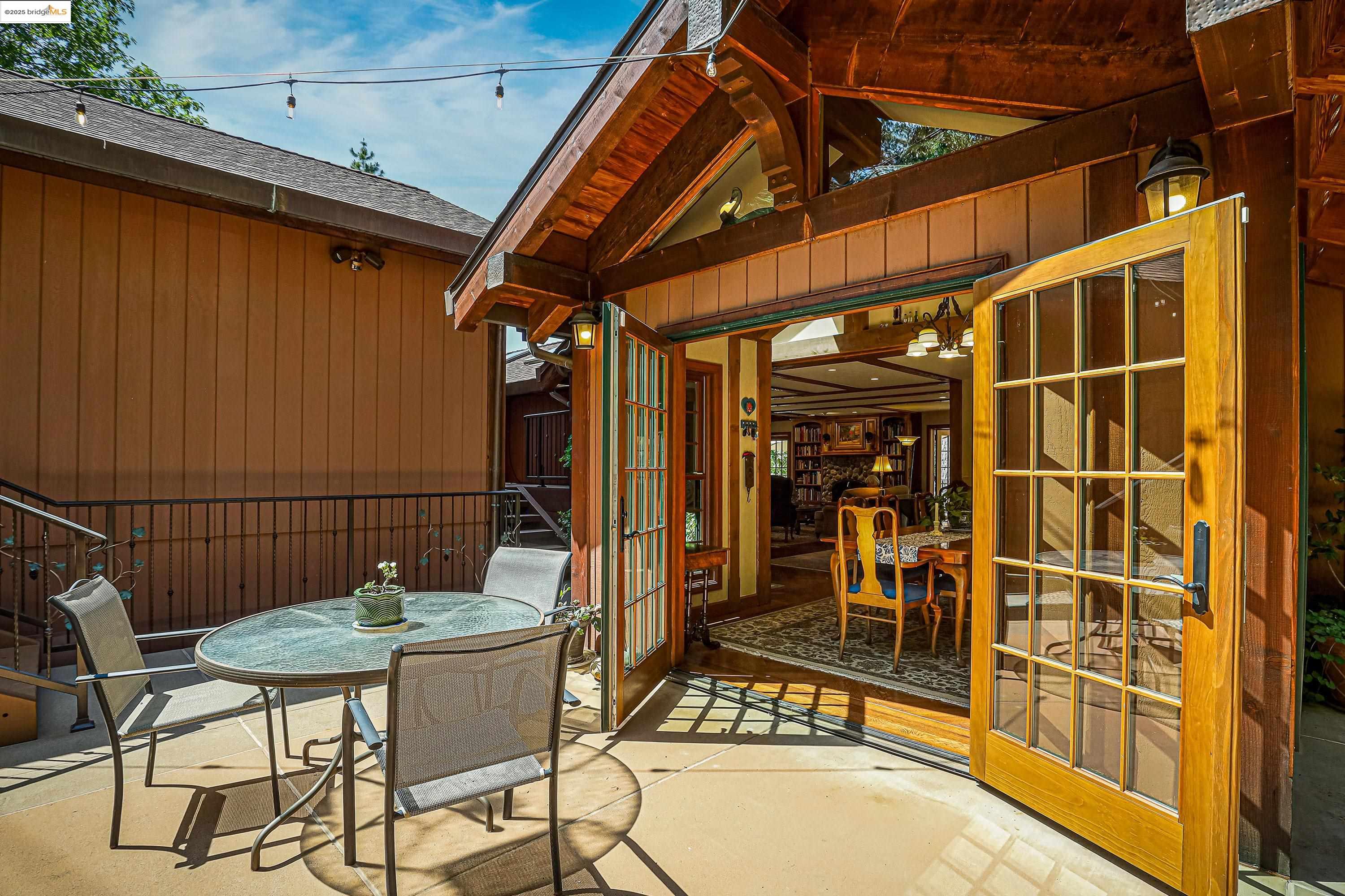 Detail Gallery Image 4 of 60 For 18571 Wildwood, Twain Harte,  CA 95383 - 3 Beds | 3 Baths