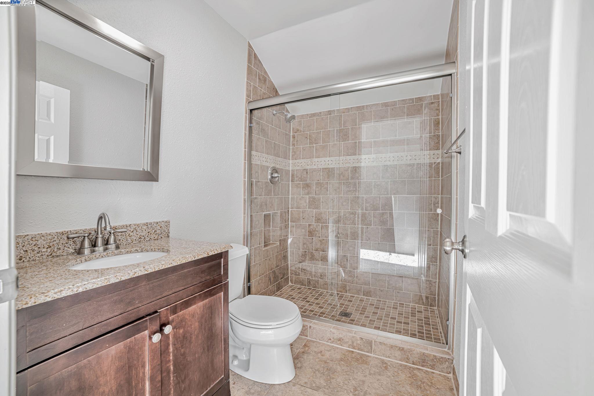 Detail Gallery Image 22 of 47 For 849 Hanover St, Livermore,  CA 94551 - 5 Beds | 3 Baths