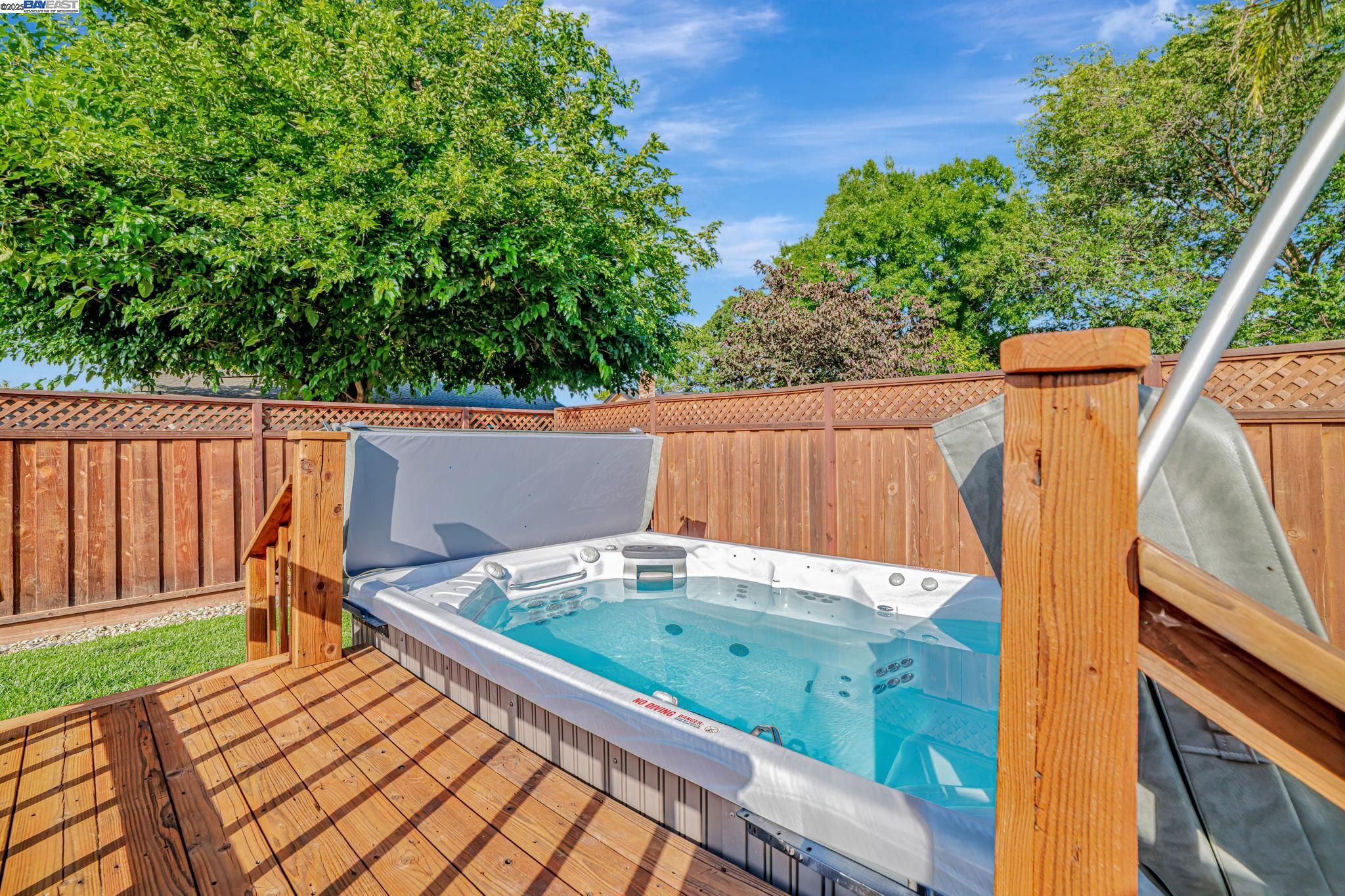 Detail Gallery Image 10 of 47 For 849 Hanover St, Livermore,  CA 94551 - 5 Beds | 3 Baths
