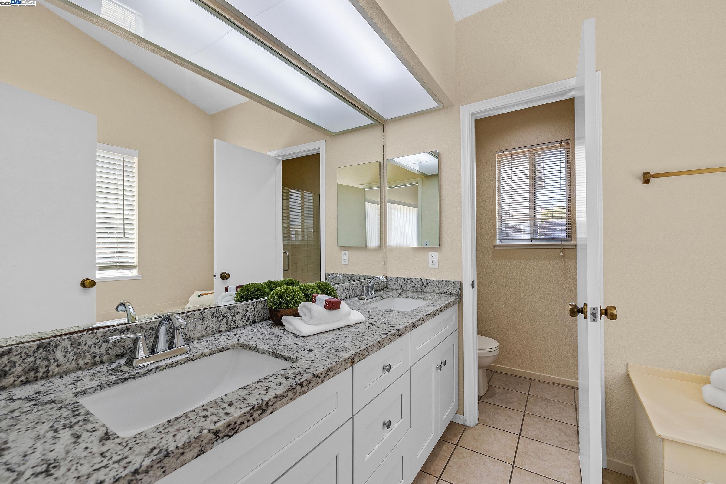 Detail Gallery Image 16 of 29 For 270 Arroyo Hondo Cir, Tracy,  CA 95376 - 4 Beds | 2 Baths