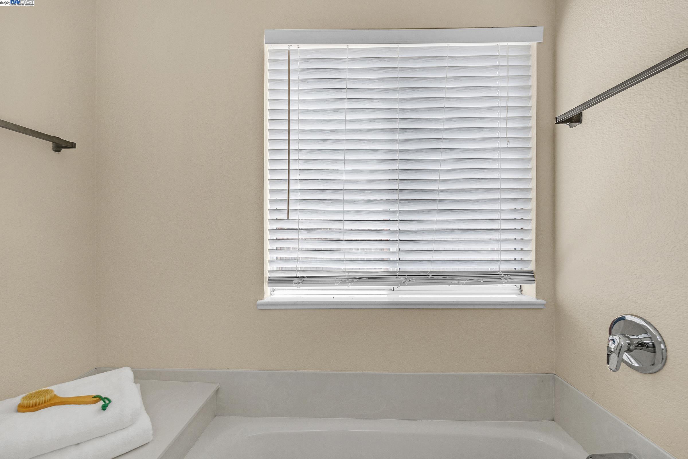 Detail Gallery Image 17 of 29 For 270 Arroyo Hondo Cir, Tracy,  CA 95376 - 4 Beds | 2 Baths