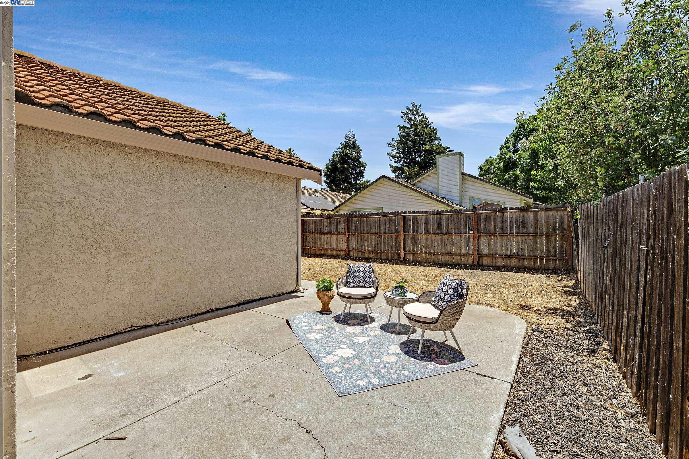 Detail Gallery Image 26 of 29 For 270 Arroyo Hondo Cir, Tracy,  CA 95376 - 4 Beds | 2 Baths