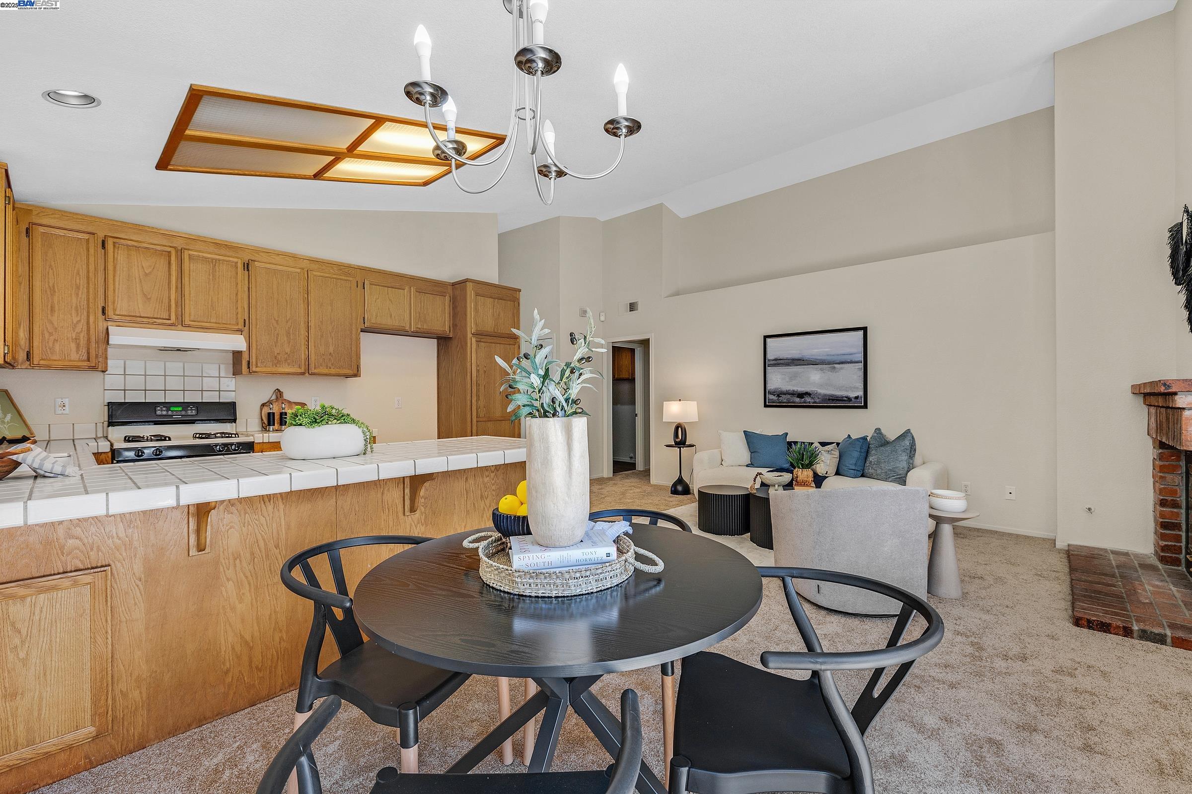 Detail Gallery Image 10 of 29 For 270 Arroyo Hondo Cir, Tracy,  CA 95376 - 4 Beds | 2 Baths