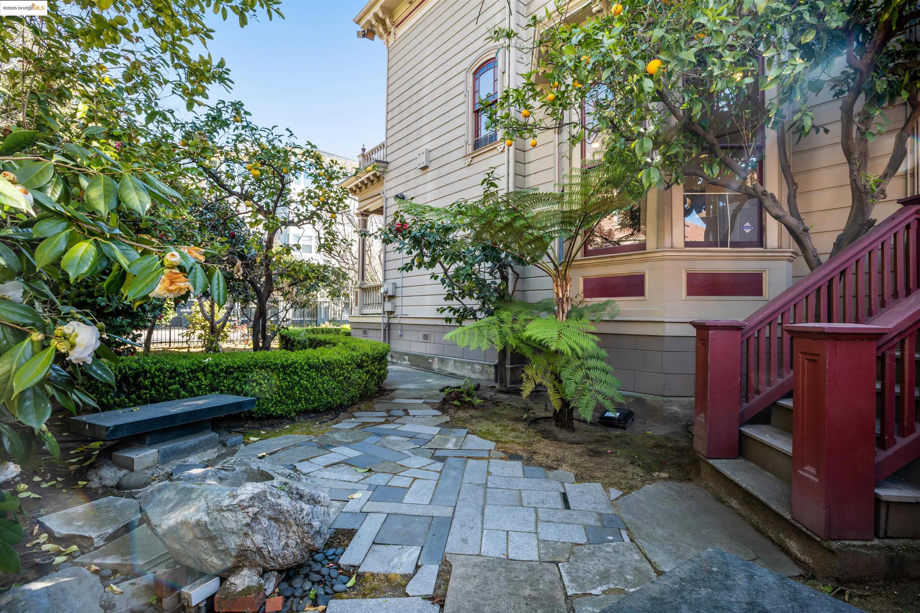 Detail Gallery Image 16 of 16 For , Oakland,  CA 94607 - – Beds | – Baths