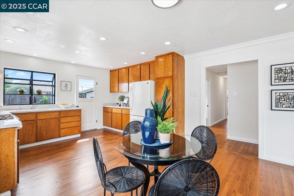 Detail Gallery Image 14 of 57 For 14550 Acacia St, San Leandro,  CA 94579 - 3 Beds | 1 Baths