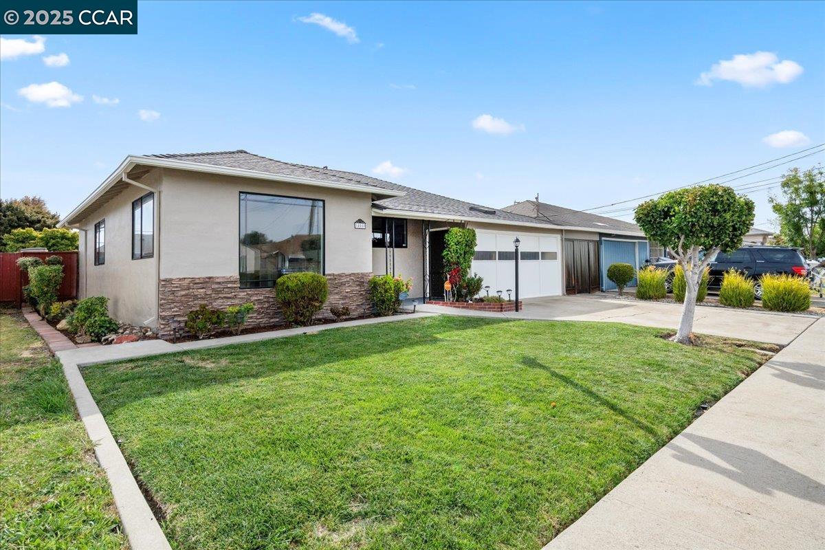 Detail Gallery Image 3 of 57 For 14550 Acacia St, San Leandro,  CA 94579 - 3 Beds | 1 Baths