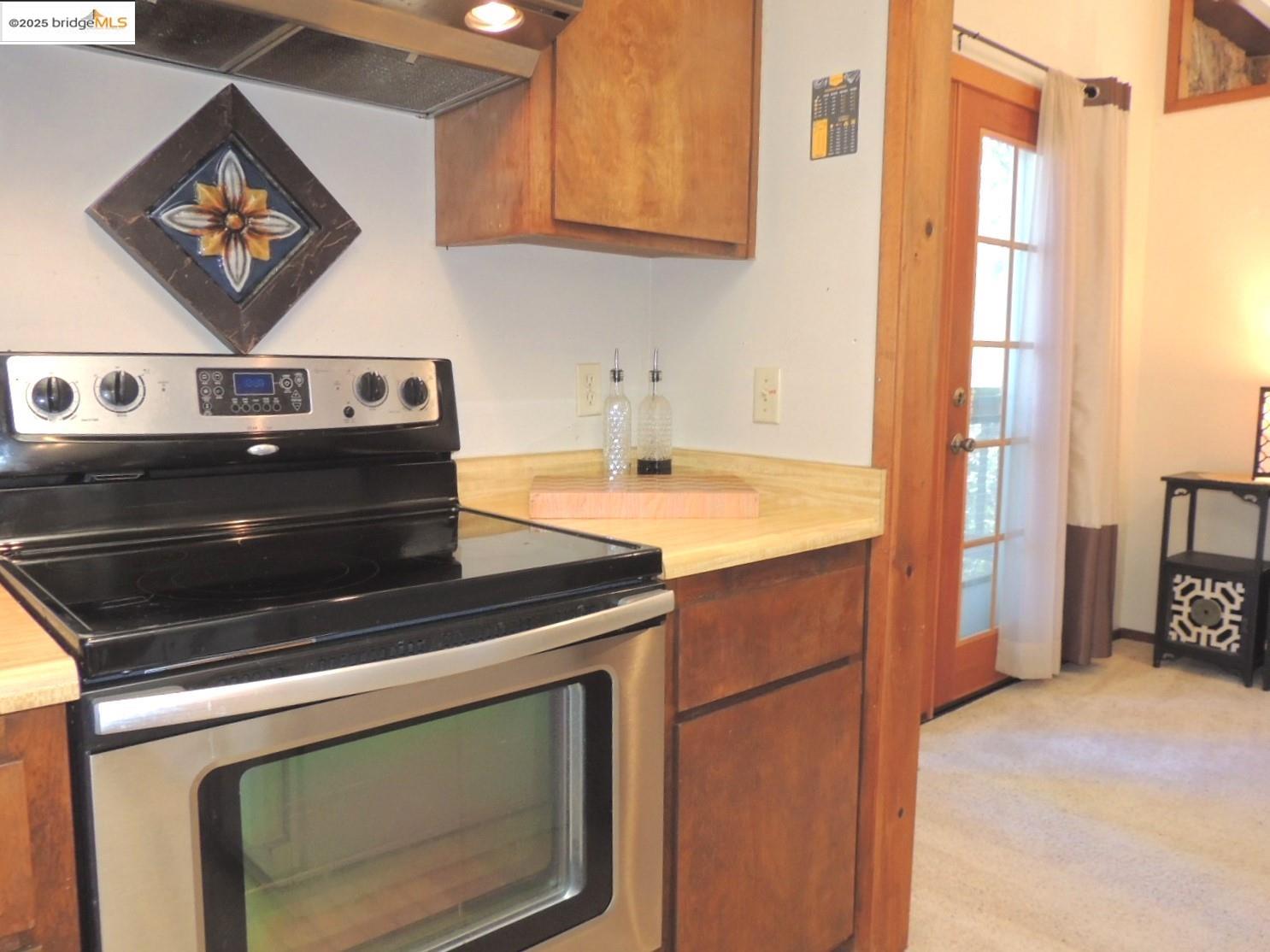 Detail Gallery Image 14 of 58 For 19673 Jonny Degnan Ct, Groveland,  CA 95321-9556 - 3 Beds | 3 Baths