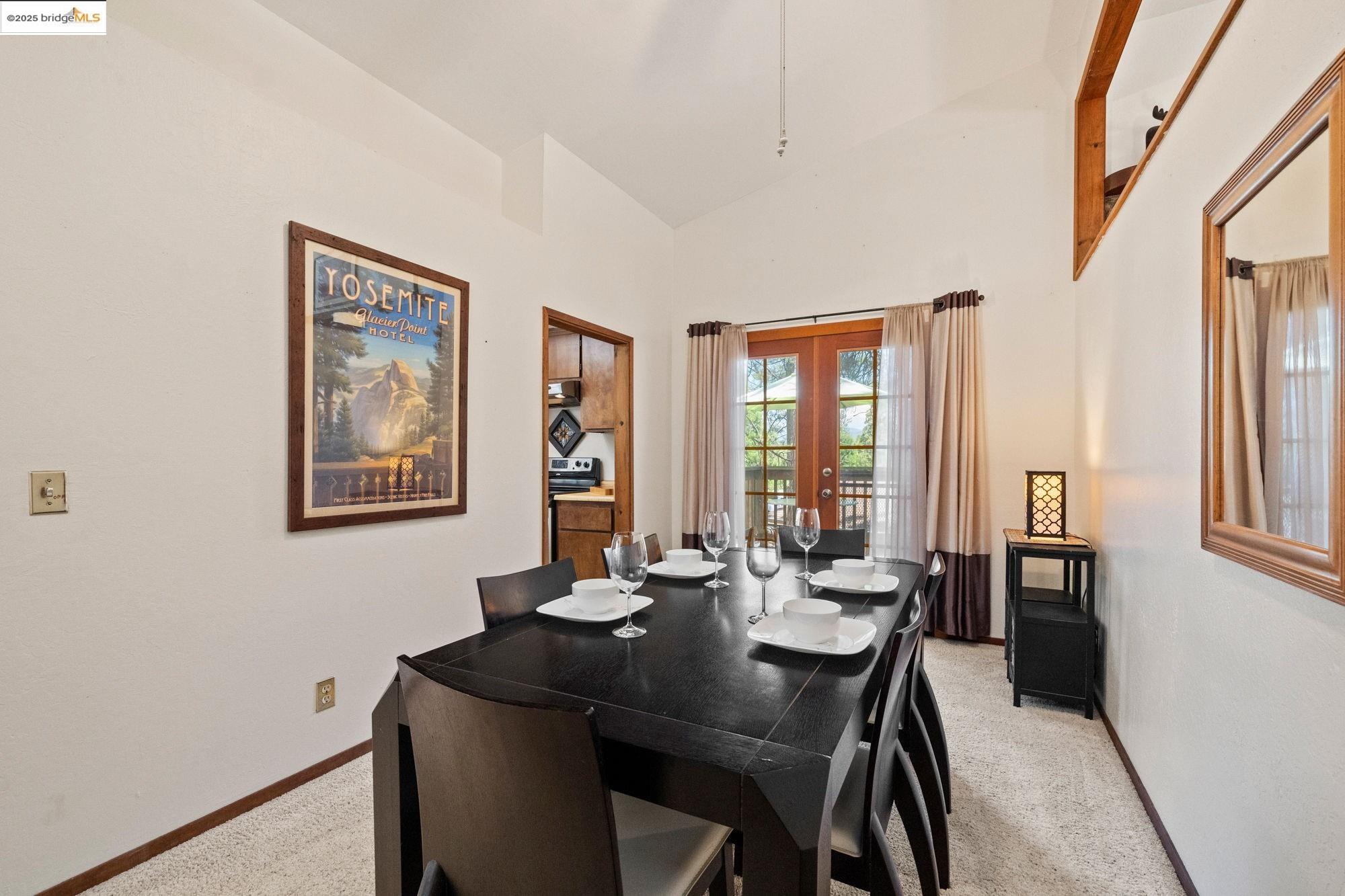 Detail Gallery Image 16 of 58 For 19673 Jonny Degnan Ct, Groveland,  CA 95321-9556 - 3 Beds | 3 Baths