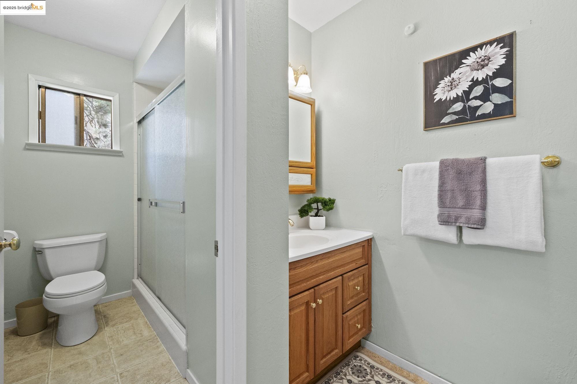 Detail Gallery Image 31 of 58 For 19673 Jonny Degnan Ct, Groveland,  CA 95321-9556 - 3 Beds | 3 Baths