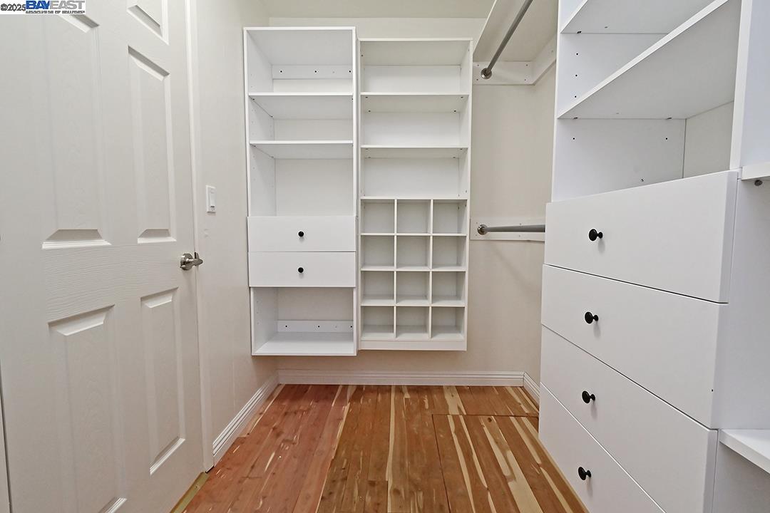 Detail Gallery Image 23 of 50 For 1492 Windsor Way, Livermore,  CA 94550 - 3 Beds | 2 Baths