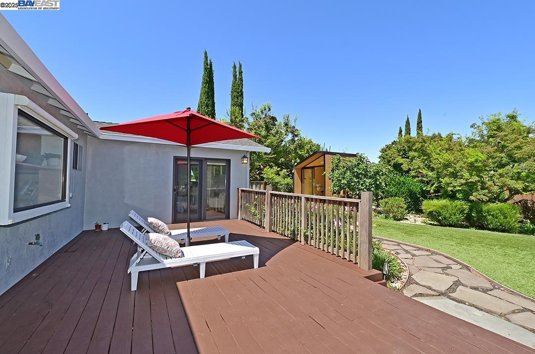 Detail Gallery Image 36 of 50 For 1492 Windsor Way, Livermore,  CA 94550 - 3 Beds | 2 Baths