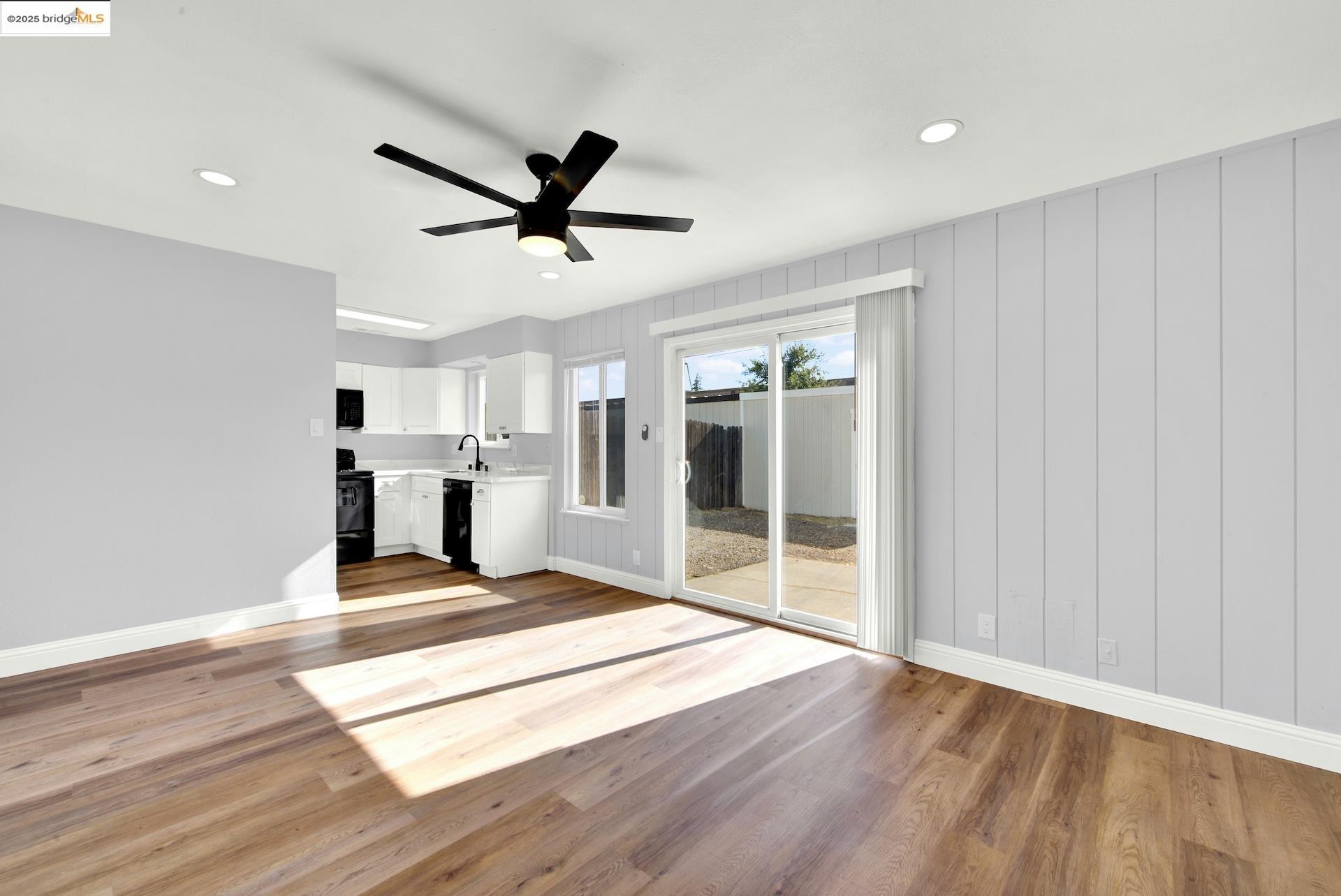 Detail Gallery Image 13 of 59 For 6824 Allegheny Ct, Stockton,  CA 95219 - 3 Beds | 1/1 Baths