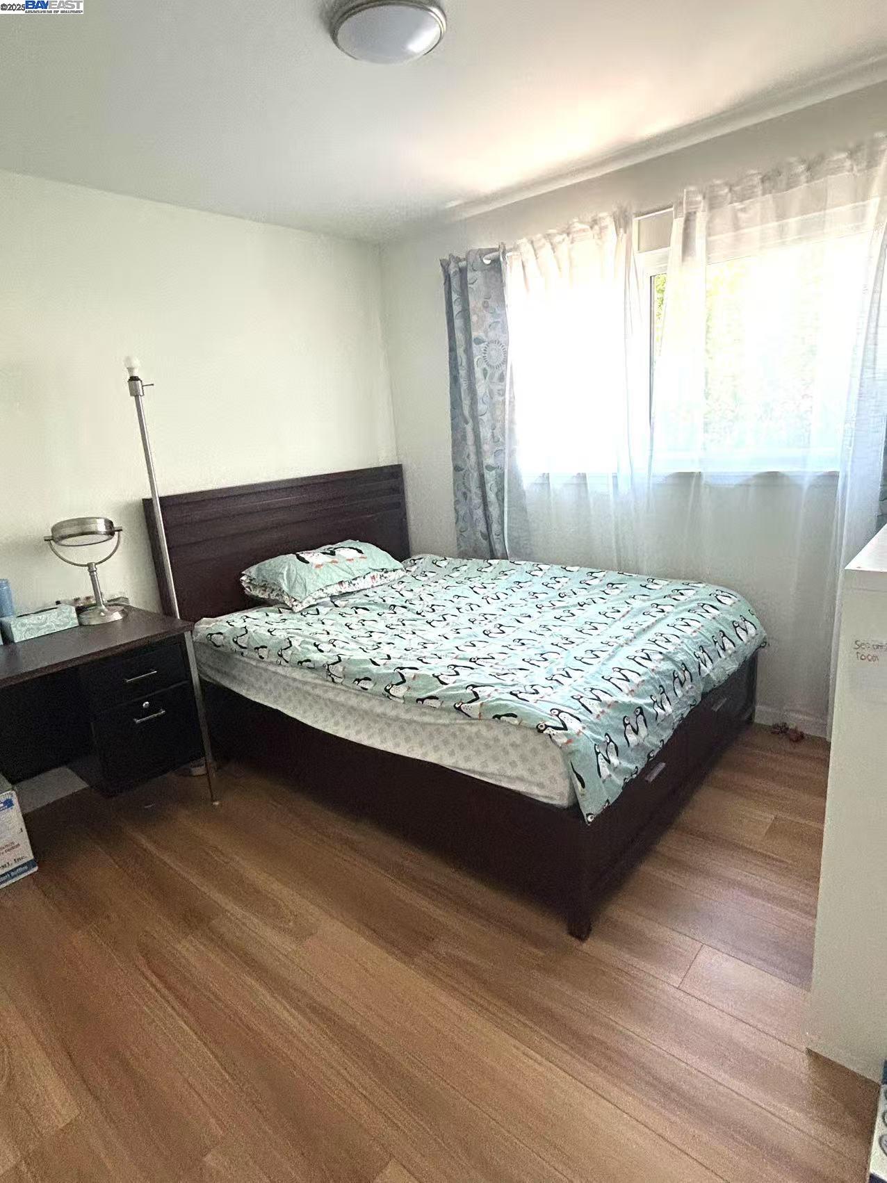Detail Gallery Image 8 of 10 For 1247 Raymond Dr, Pacheco,  CA 94553 - 3 Beds | 2 Baths