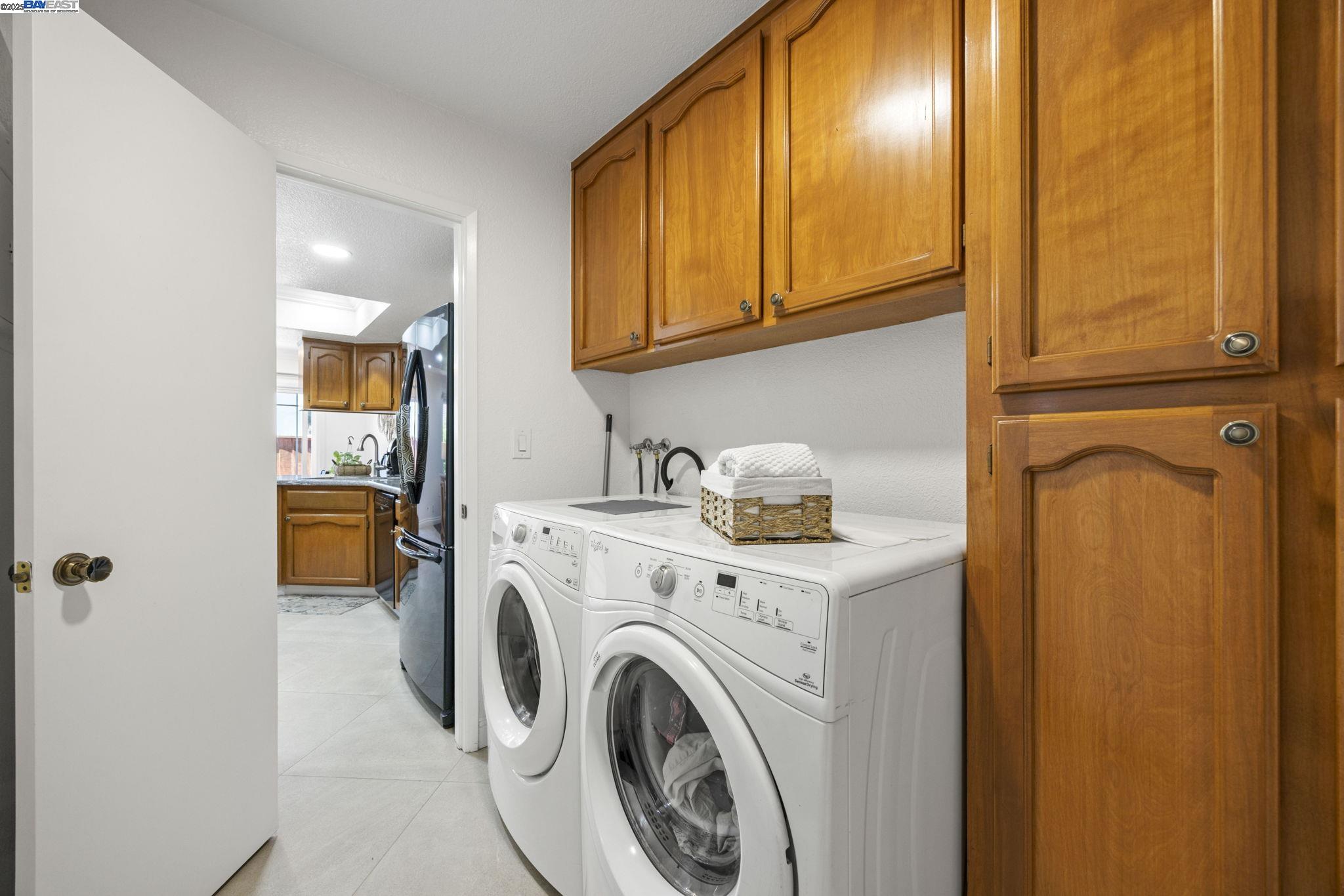 Detail Gallery Image 15 of 32 For 2859 El Capitan Dr, Pleasanton,  CA 94566 - 3 Beds | 2 Baths