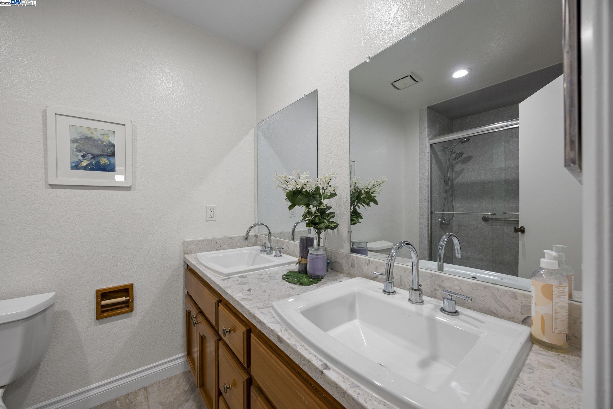 Detail Gallery Image 19 of 32 For 2859 El Capitan Dr, Pleasanton,  CA 94566 - 3 Beds | 2 Baths