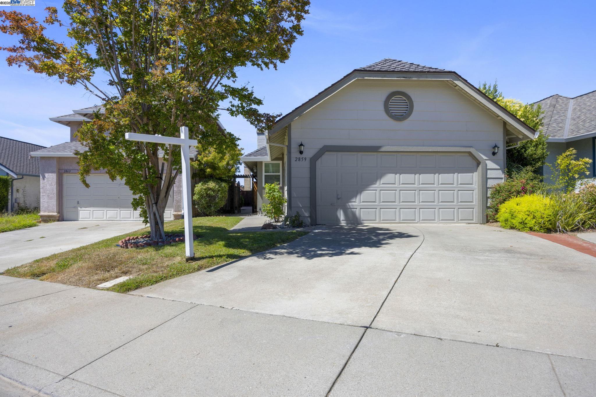 Detail Gallery Image 3 of 32 For 2859 El Capitan Dr, Pleasanton,  CA 94566 - 3 Beds | 2 Baths