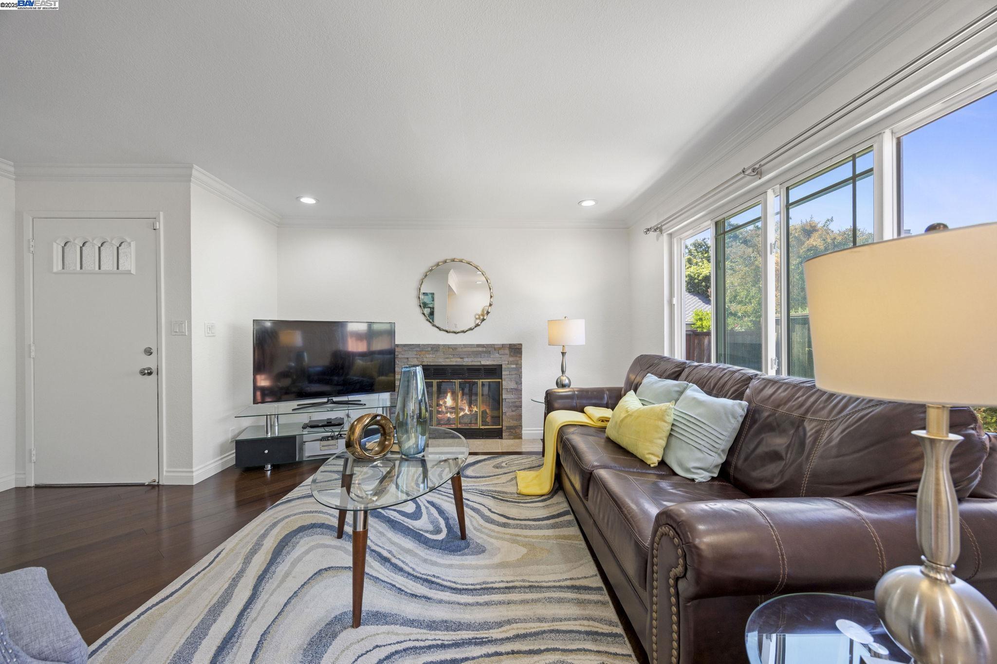 Detail Gallery Image 8 of 32 For 2859 El Capitan Dr, Pleasanton,  CA 94566 - 3 Beds | 2 Baths