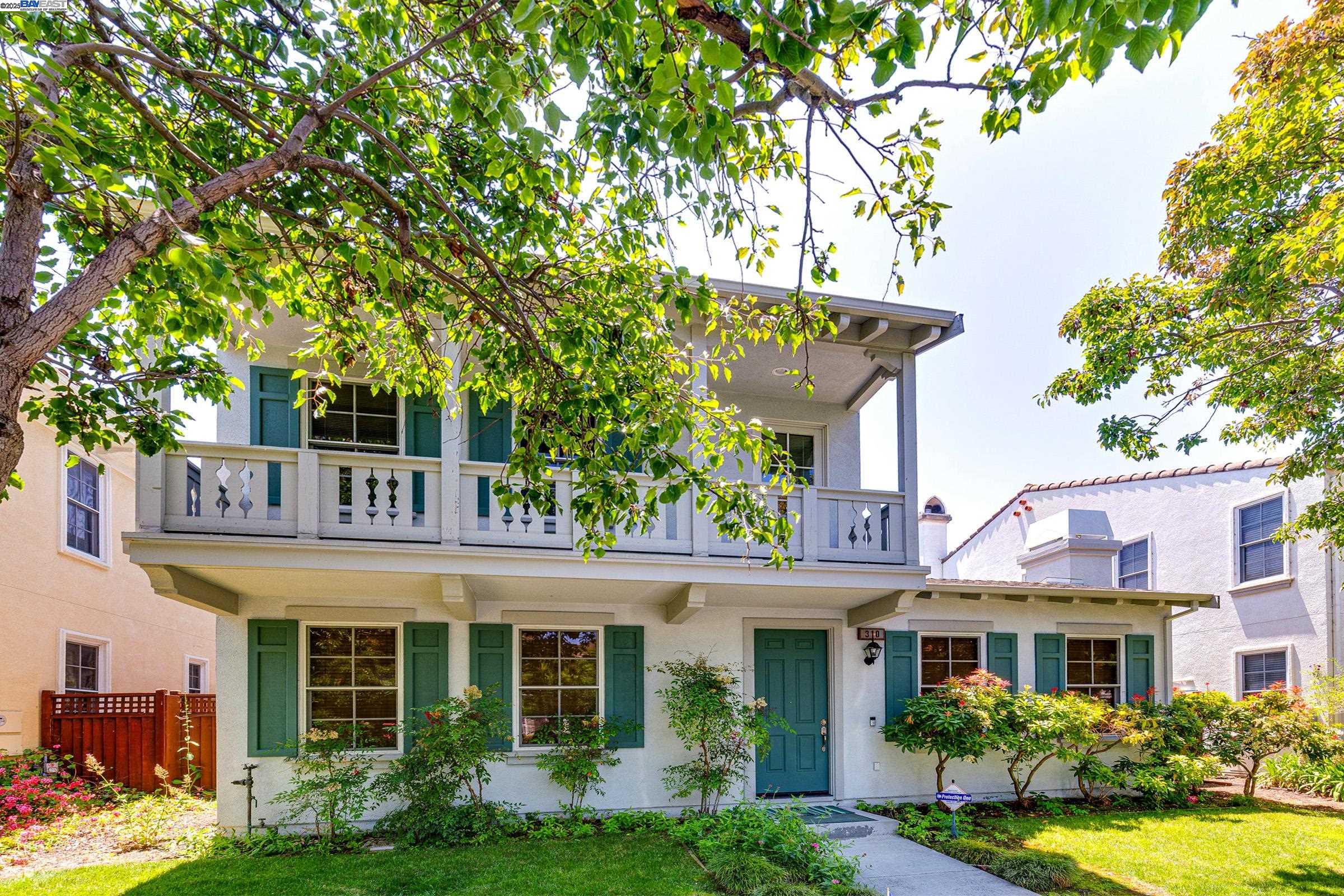 Detail Gallery Image 2 of 33 For 310 Lina Ave, Alameda,  CA 94501 - 4 Beds | 2/1 Baths